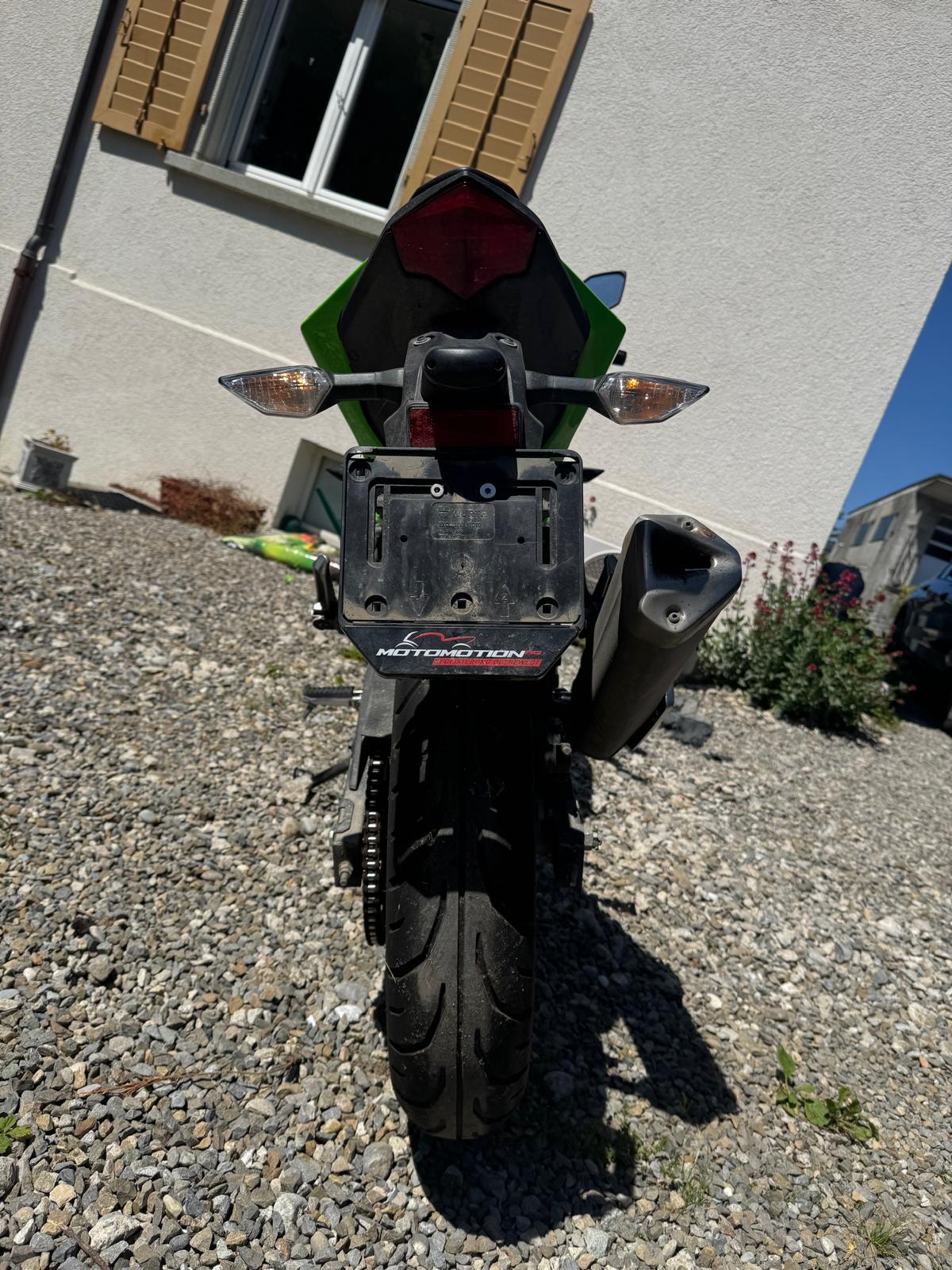 KAWASAKI Ninja 125-image-5