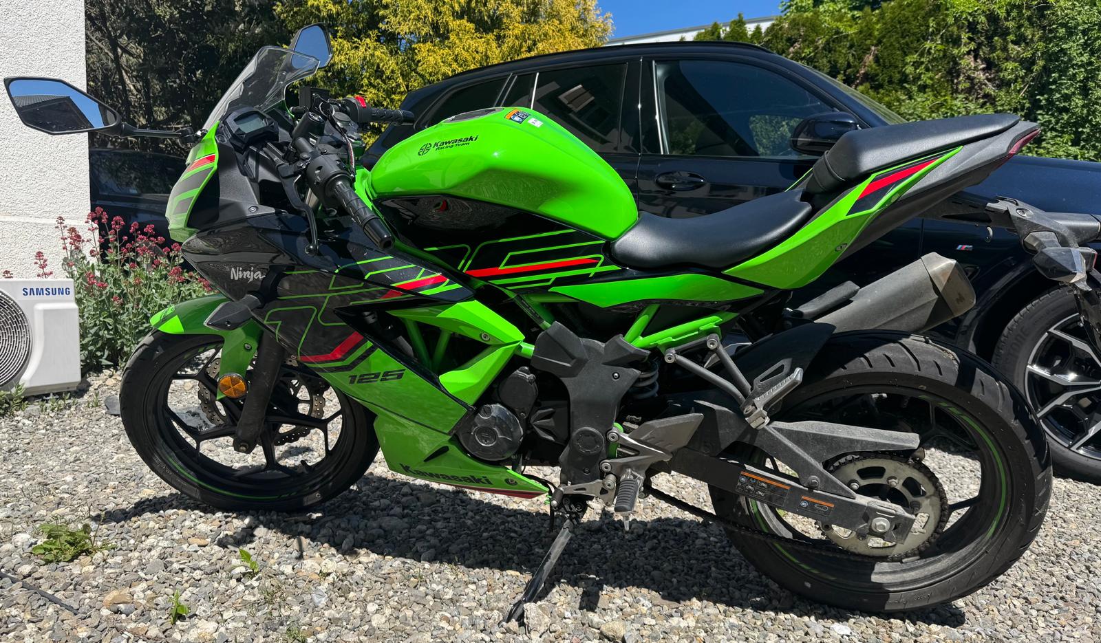 KAWASAKI Ninja 125-image-2