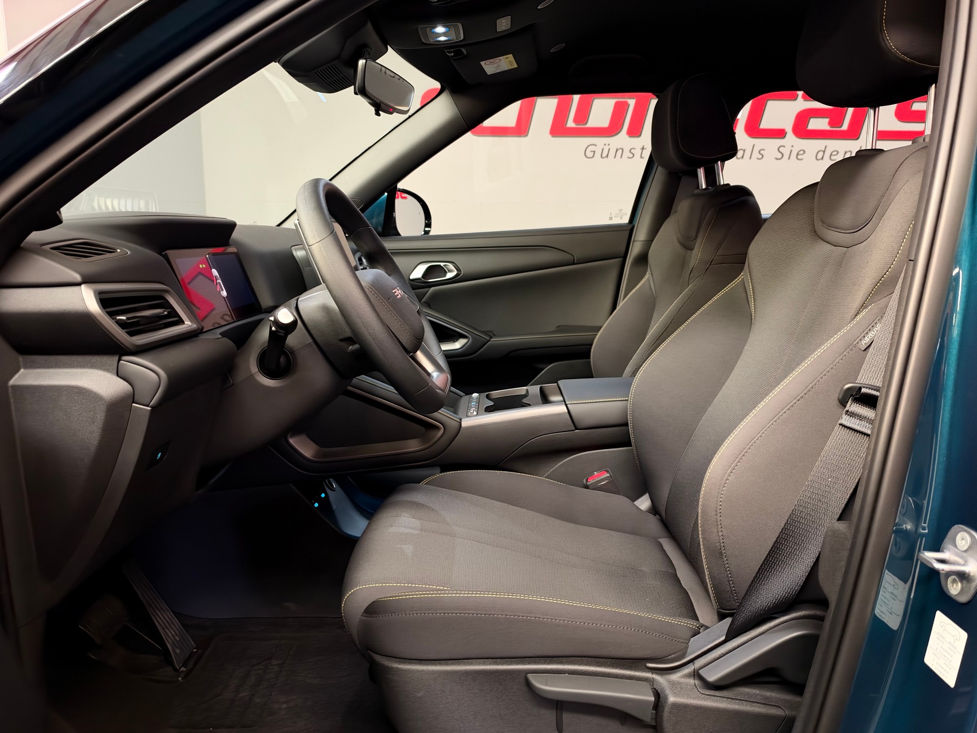 BYD Atto 2 DM-i Active-image-11