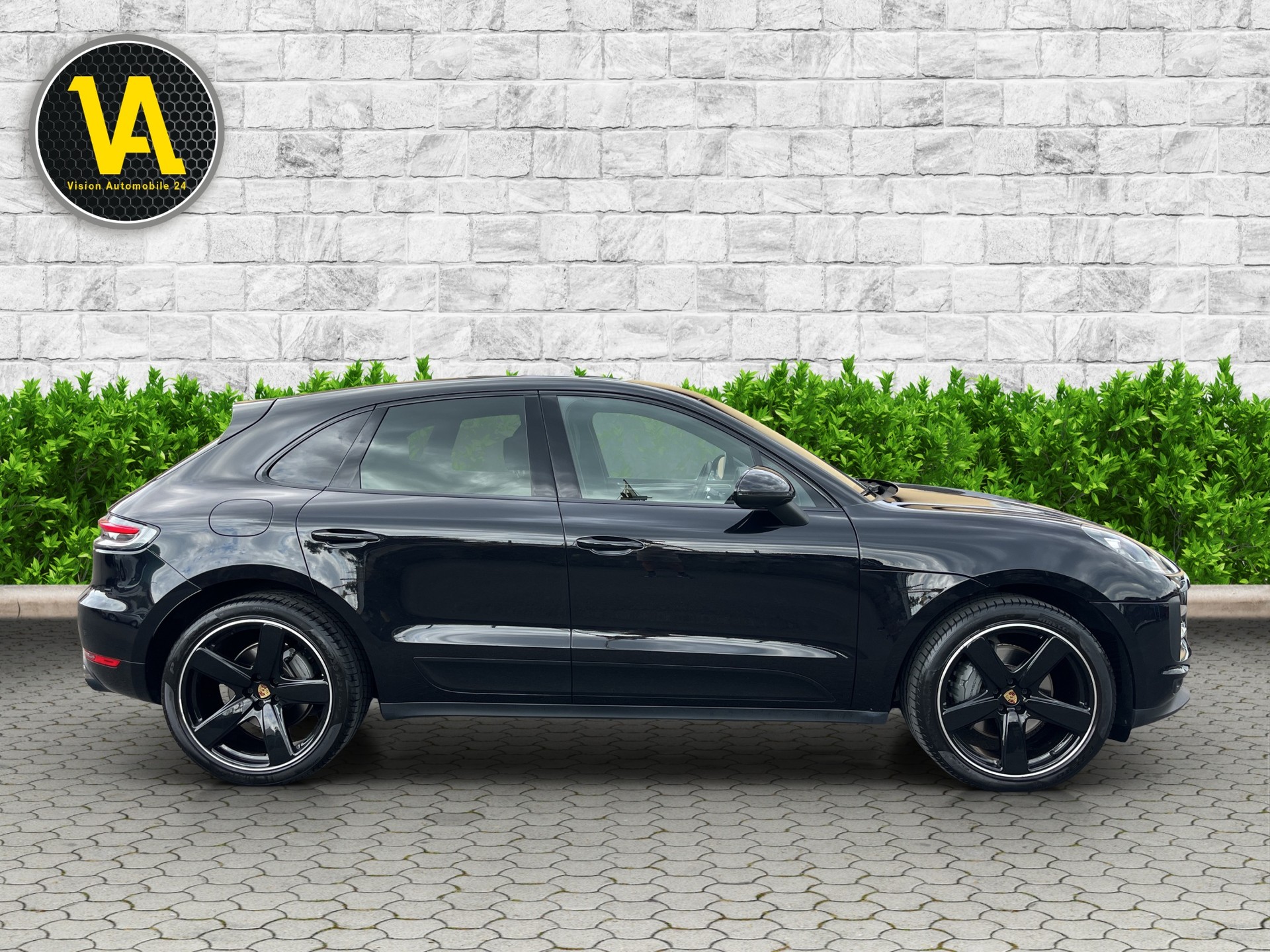PORSCHE Macan S PDK-showroom-element-3