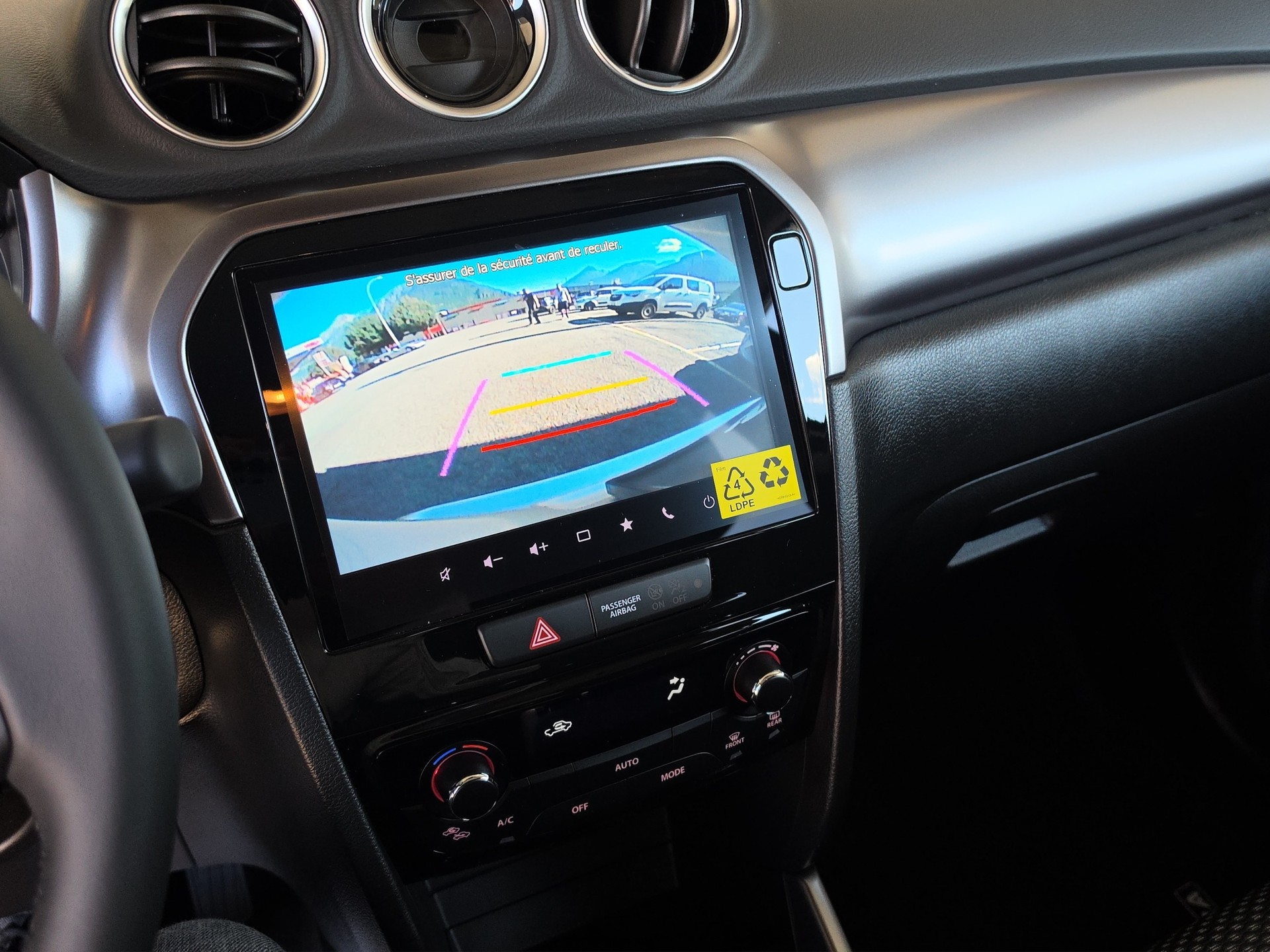 SUZUKI Vitara 1.4 T Piz Sulai Hybrid 4x4-image-12