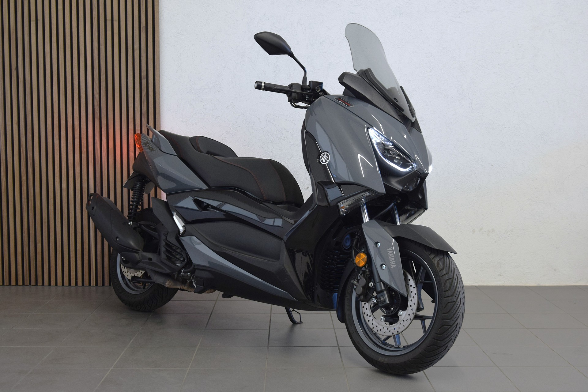 YAMAHA X-Max YP 125 Tech Max-image-7