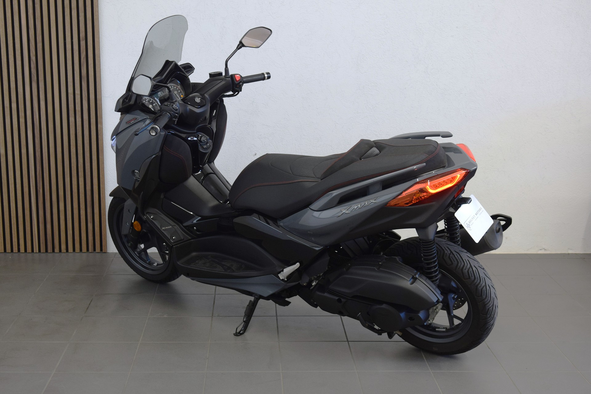 YAMAHA X-Max YP 125 Tech Max-image-2