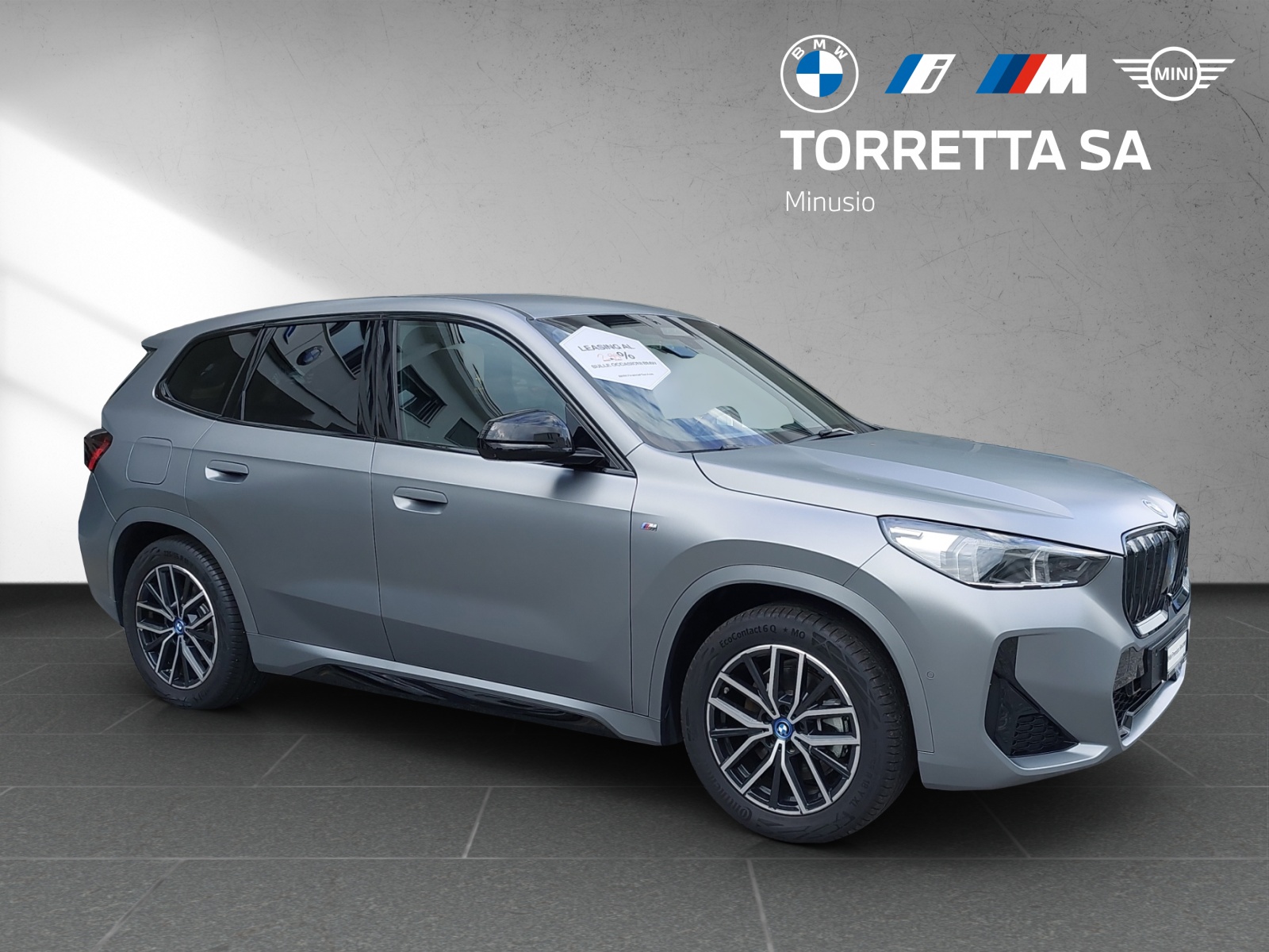 BMW iX1 xDrive 30 M Sport-image-7