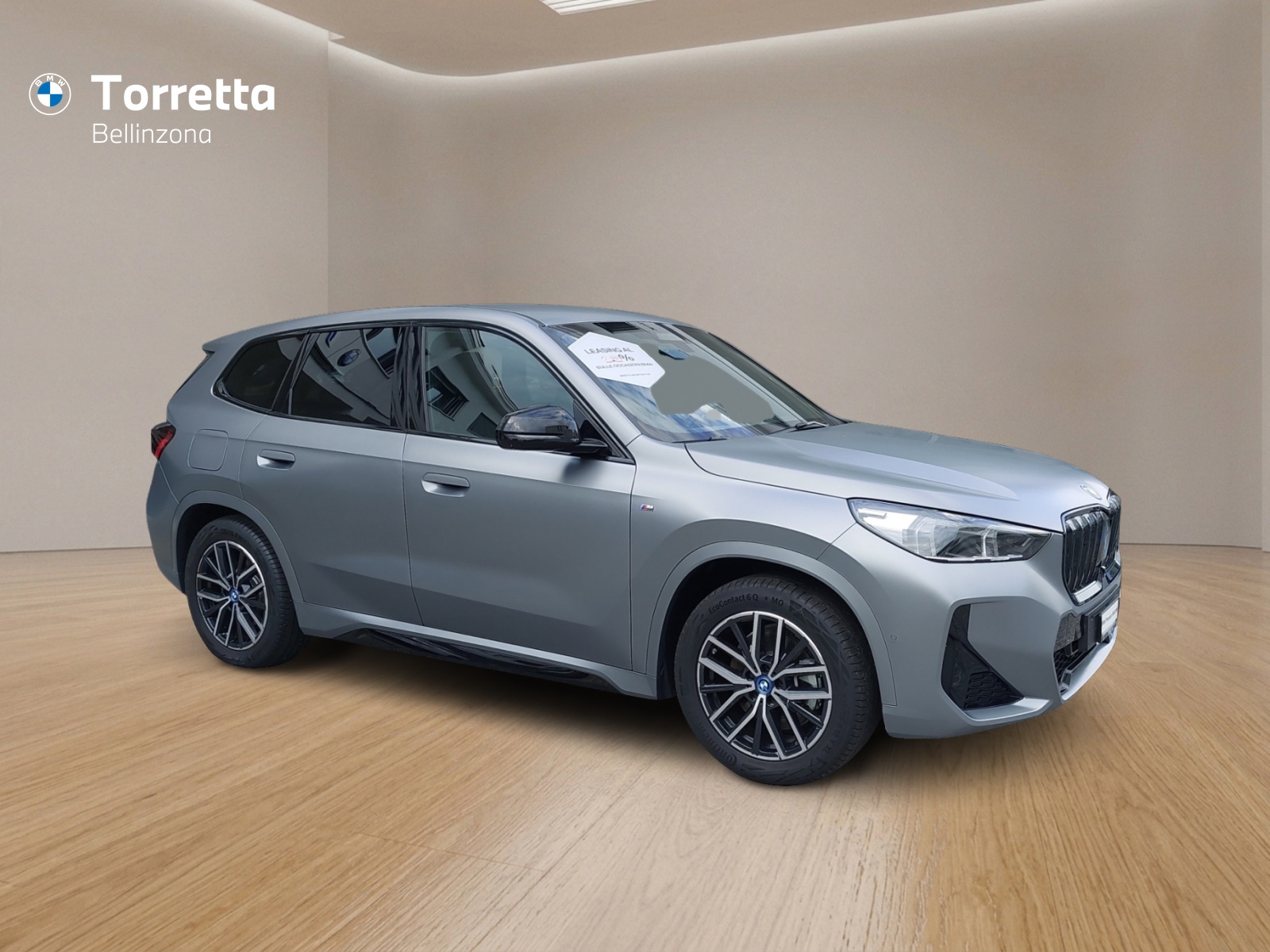 BMW iX1 xDrive 30 M Sport-image-7