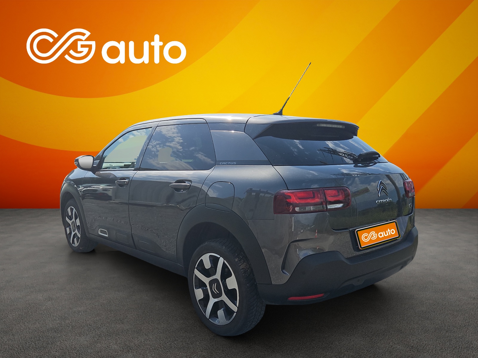 CITROEN C4 Cactus 1.2 Pure Tech Shine-image-5