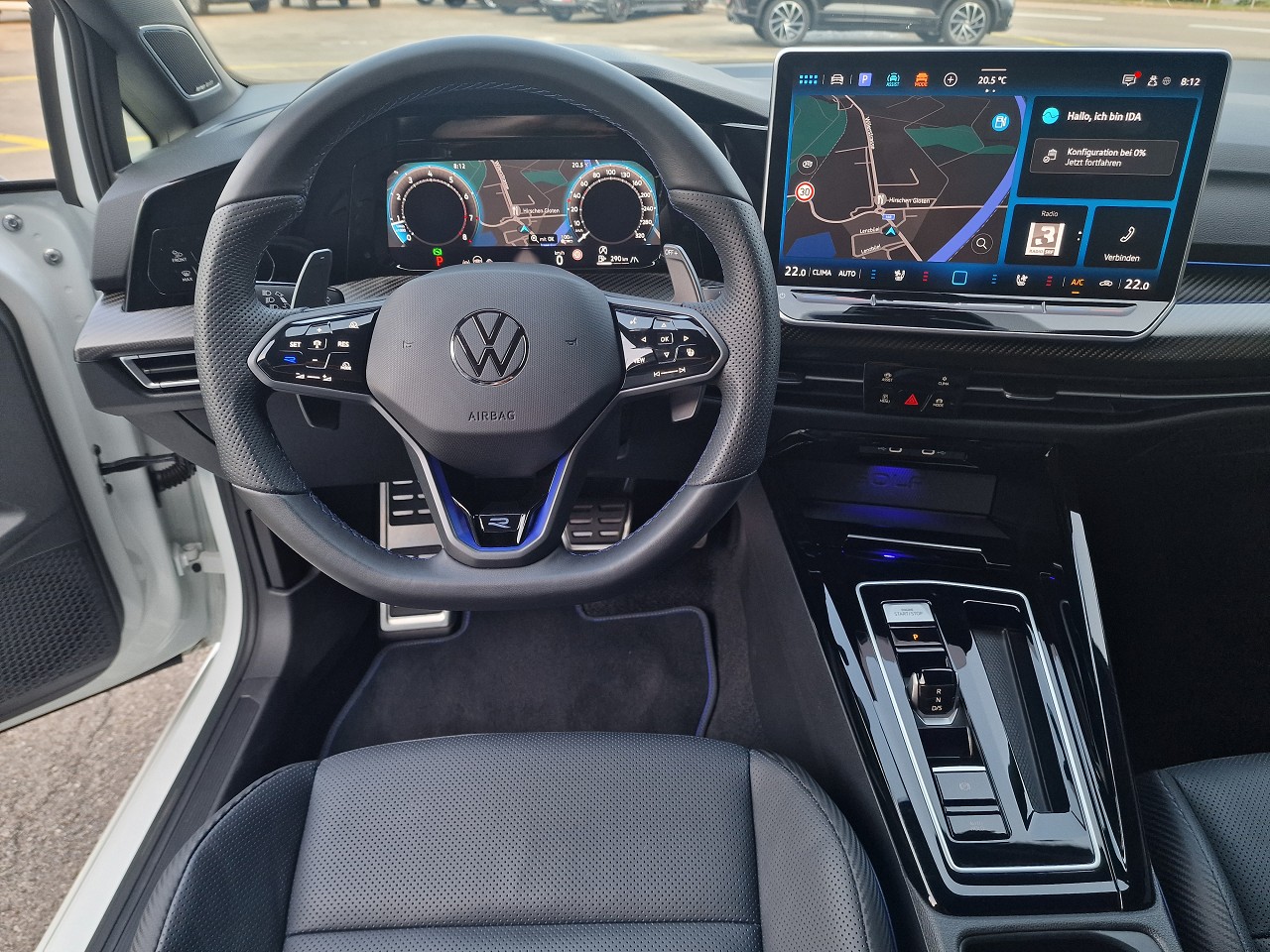 VW Golf Variant 2.0 TSI R DSG 4 Motion-image-13