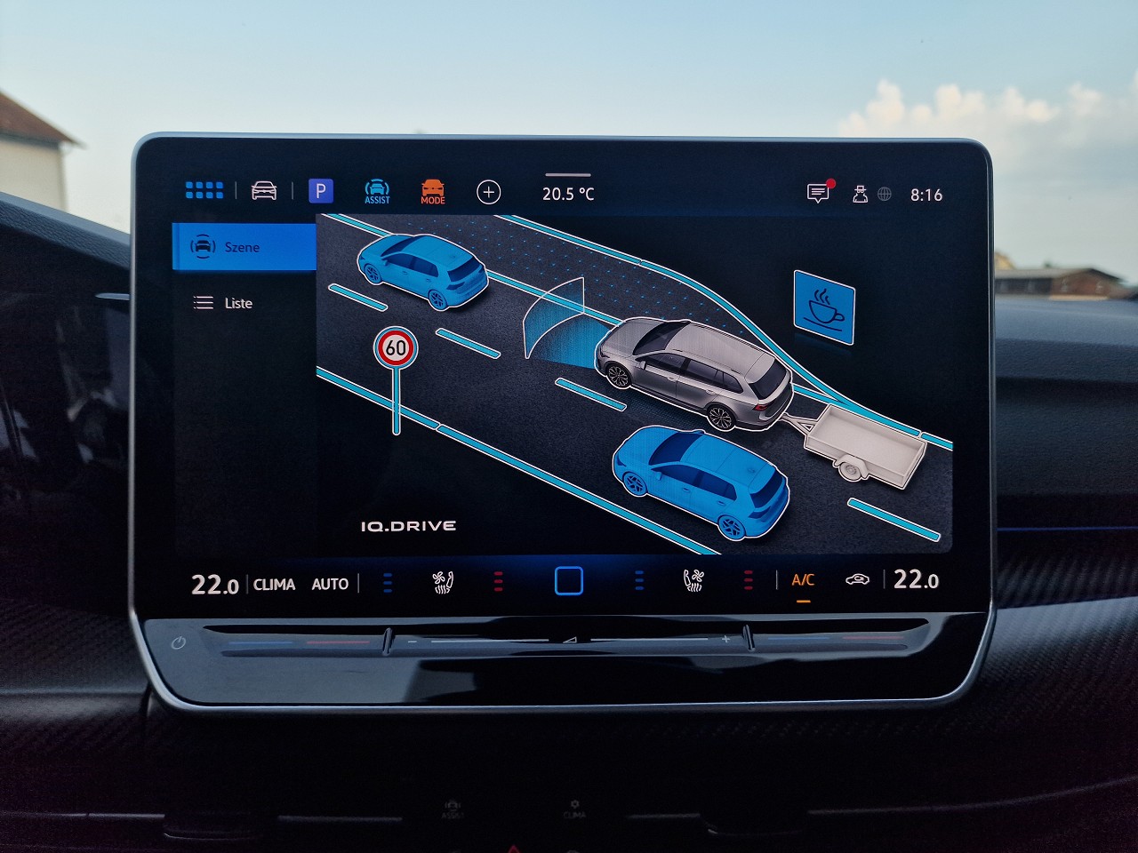 VW Golf Variant 2.0 TSI R DSG 4 Motion-image-22