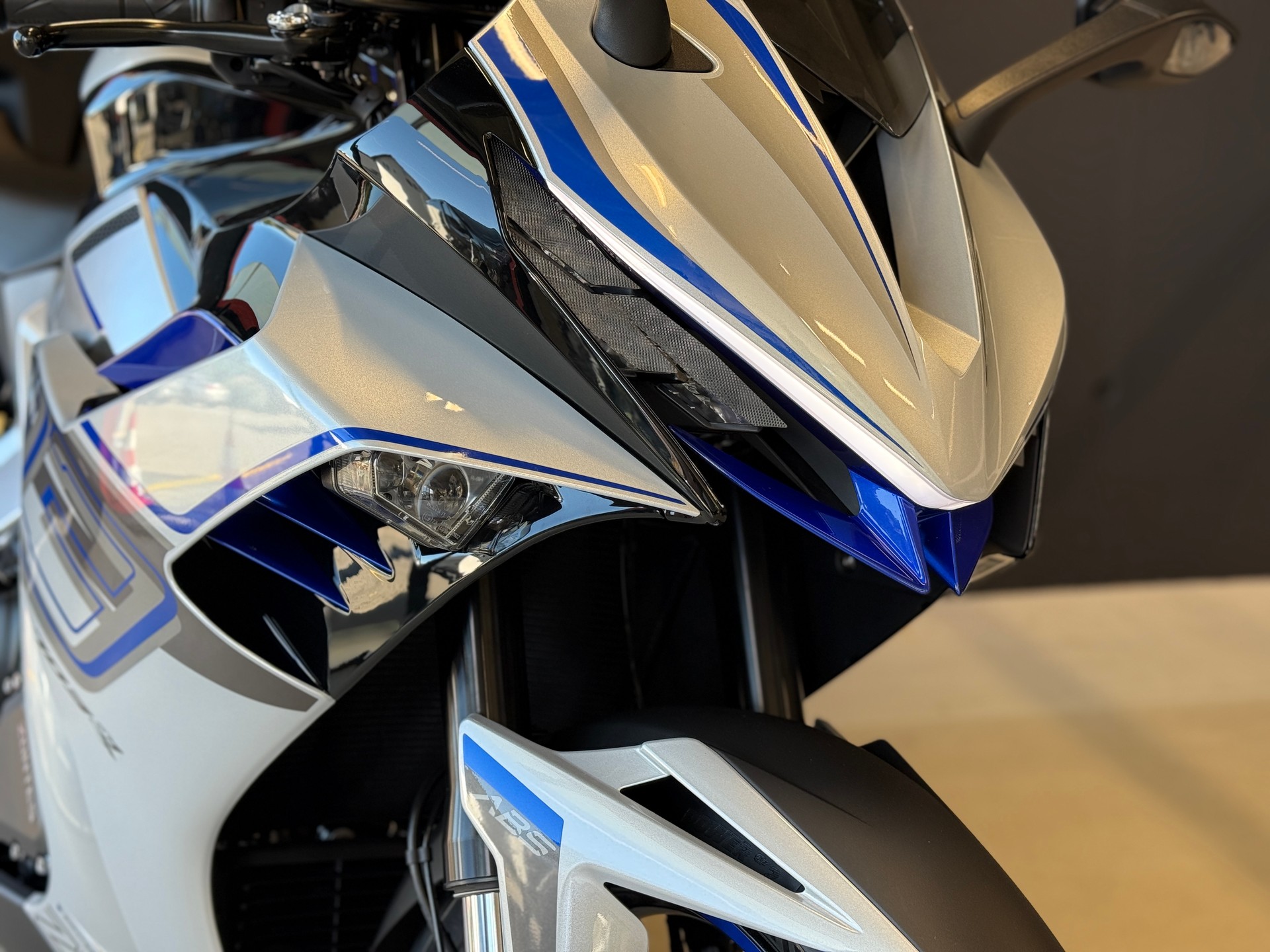 ZONTES 703 RR Racing-image-4
