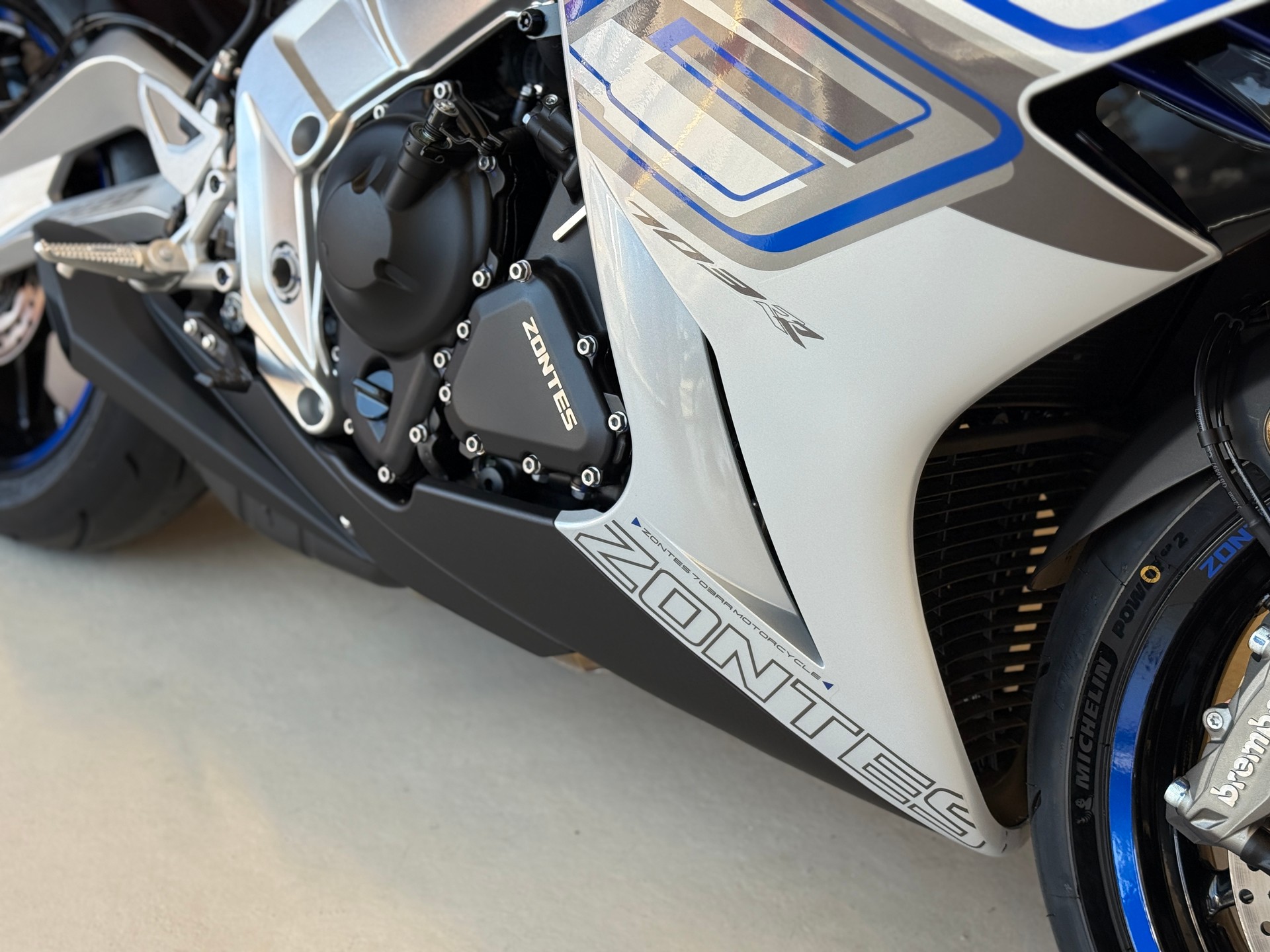 ZONTES 703 RR Racing-image-9