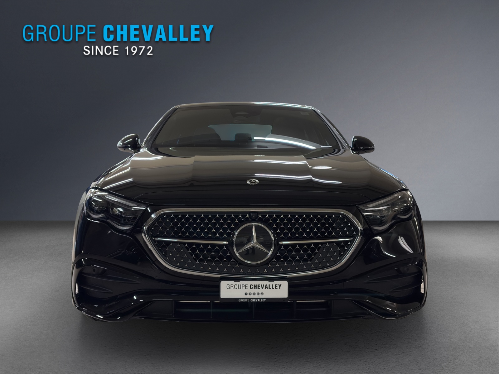 MERCEDES-BENZ E 300 e 4M Berline EQ Hybrid Technology-showroom-element-3
