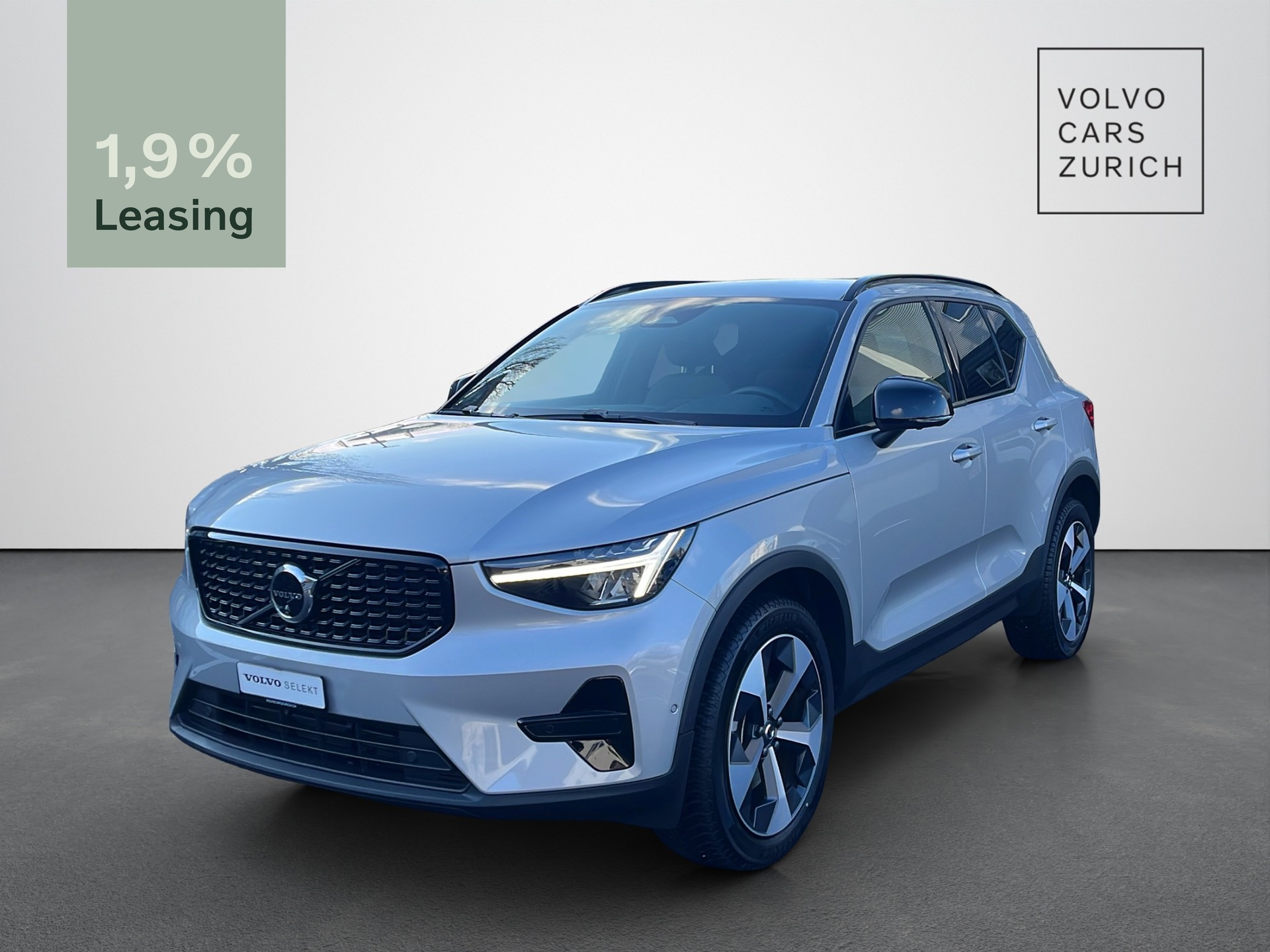 VOLVO XC40 2.0 B4 MH Plus Dark