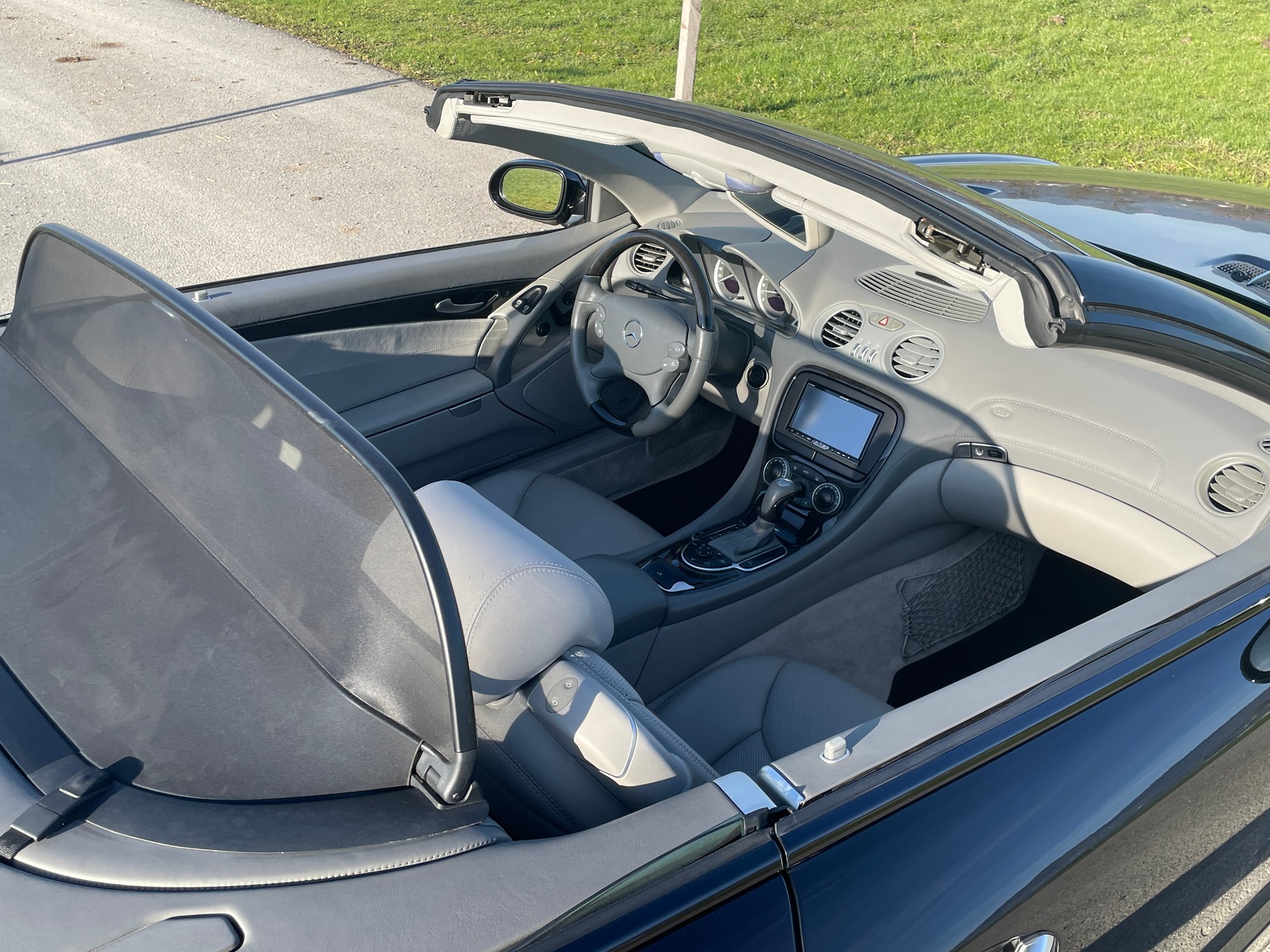 MERCEDES-BENZ SL 500 Automatic-image-12