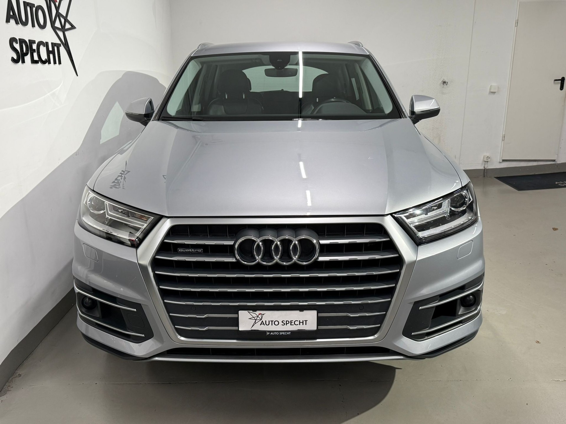 AUDI Q7 50 TDI quattro tiptronic-showroom-element-2