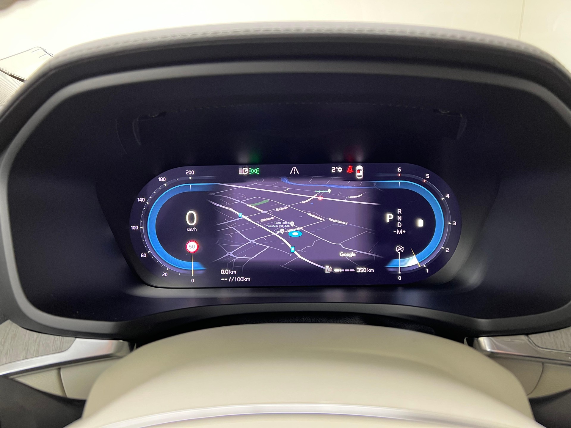 VOLVO V60 Cross Country 2.0 B4 Ultimate AWD / ab 3,99% Leasing bei Abschluss einer Protect Autoversicherung-image-13