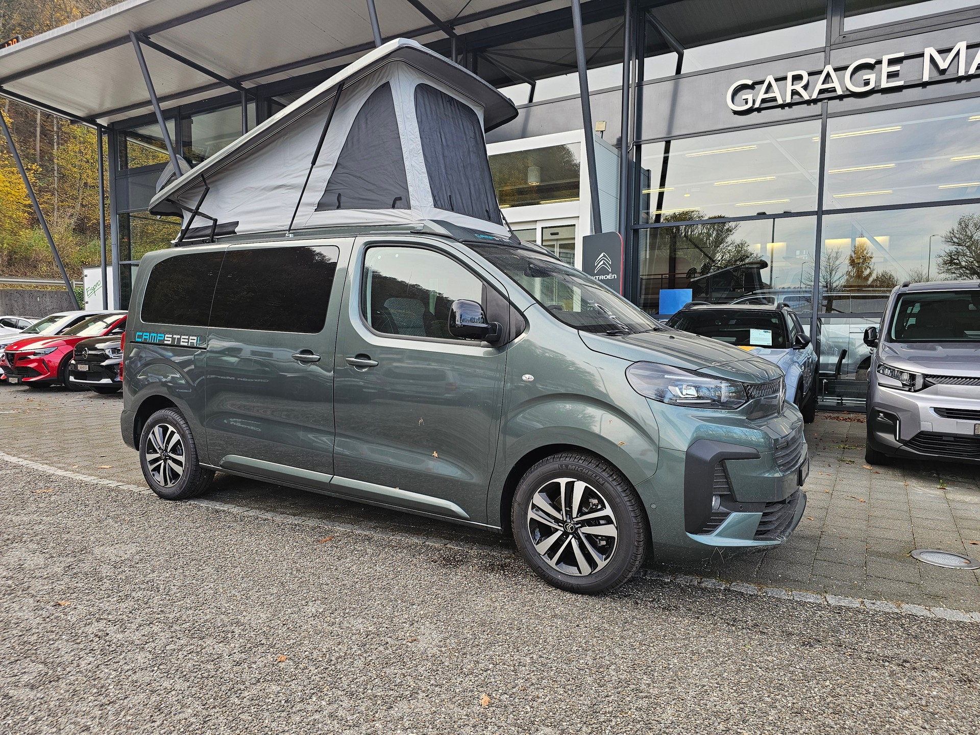 PÖSSL Campster 2.0 Blue HDI 180 EAT8-image-1