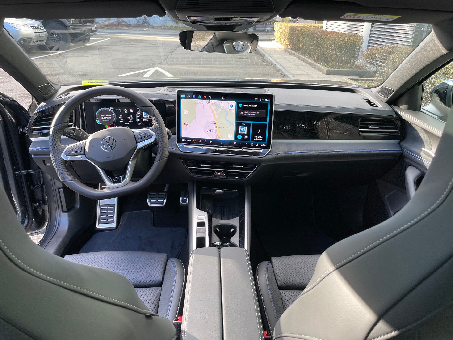 VW Passat Variant 1.5eTSI R-Line DSG-image-17