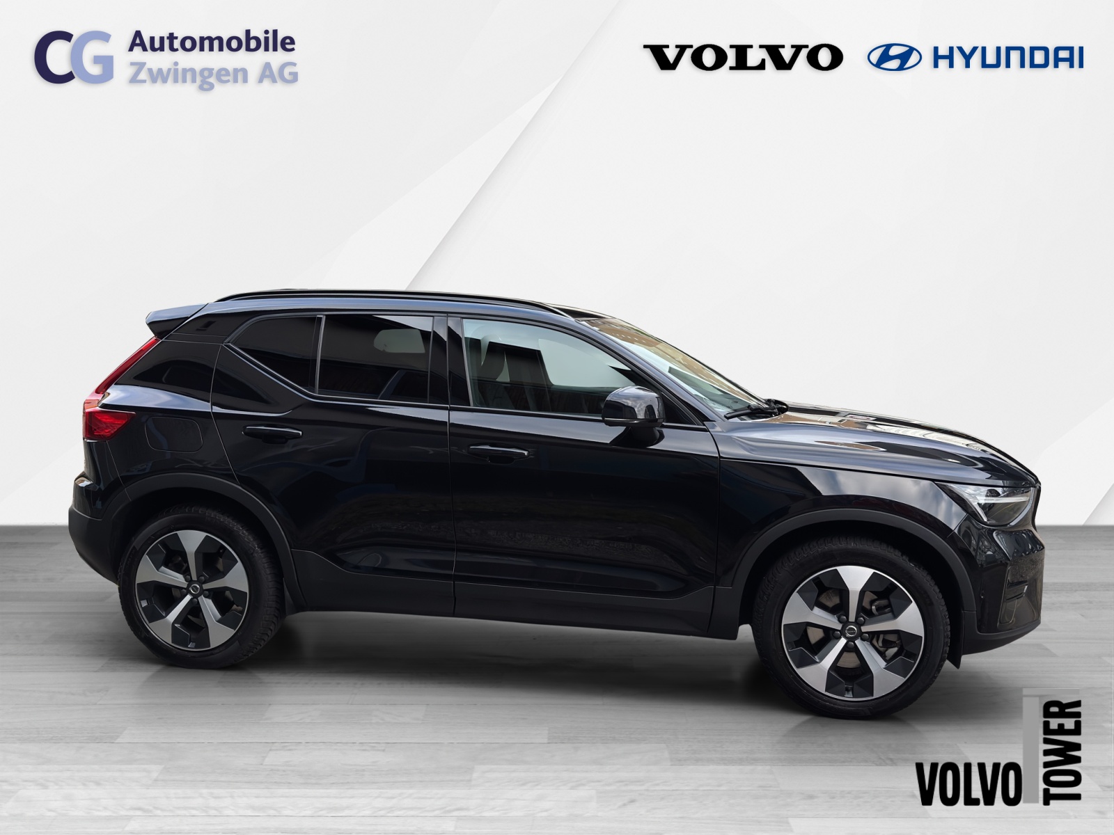 VOLVO XC40 B4 Benzin Mild Hybrid Plus Dark DCT-image-4