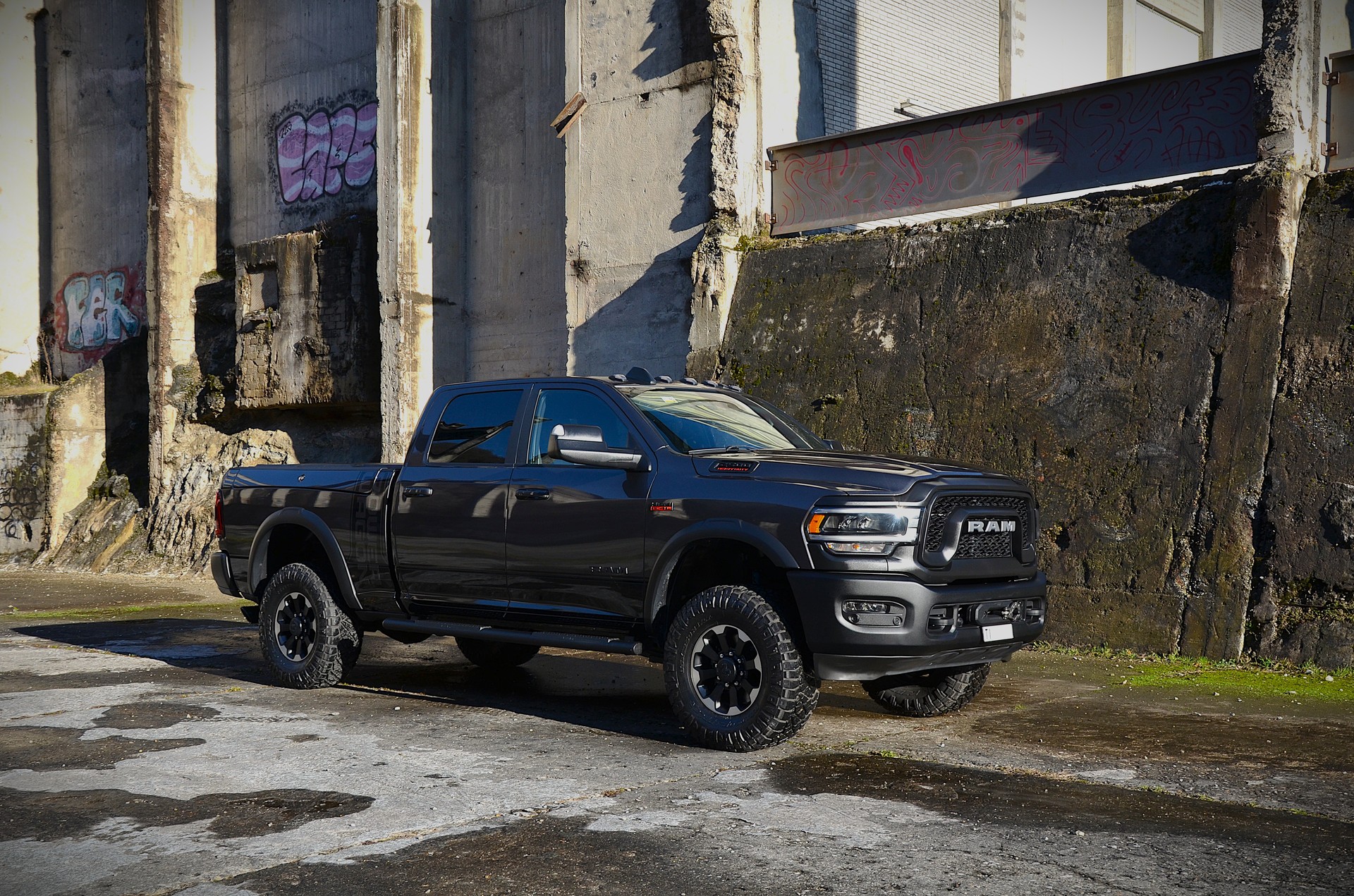DODGE 2500 POWER WAGON-image-2