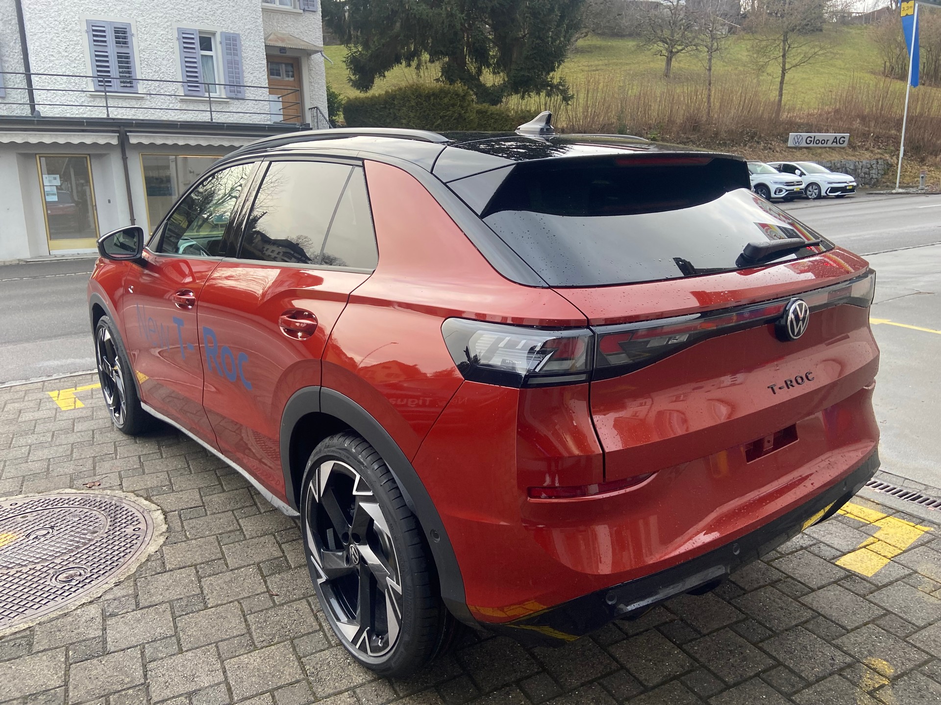 VW T-Roc 1.5 eTSI mHEV R-Line DSG-showroom-element-3