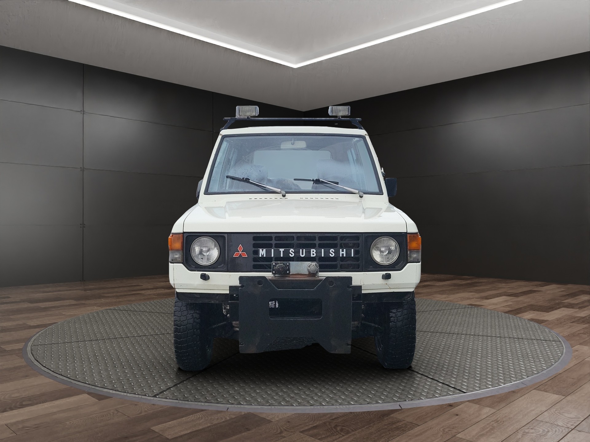 MITSUBISHI Pajero 2.6 Metal Top-image-5