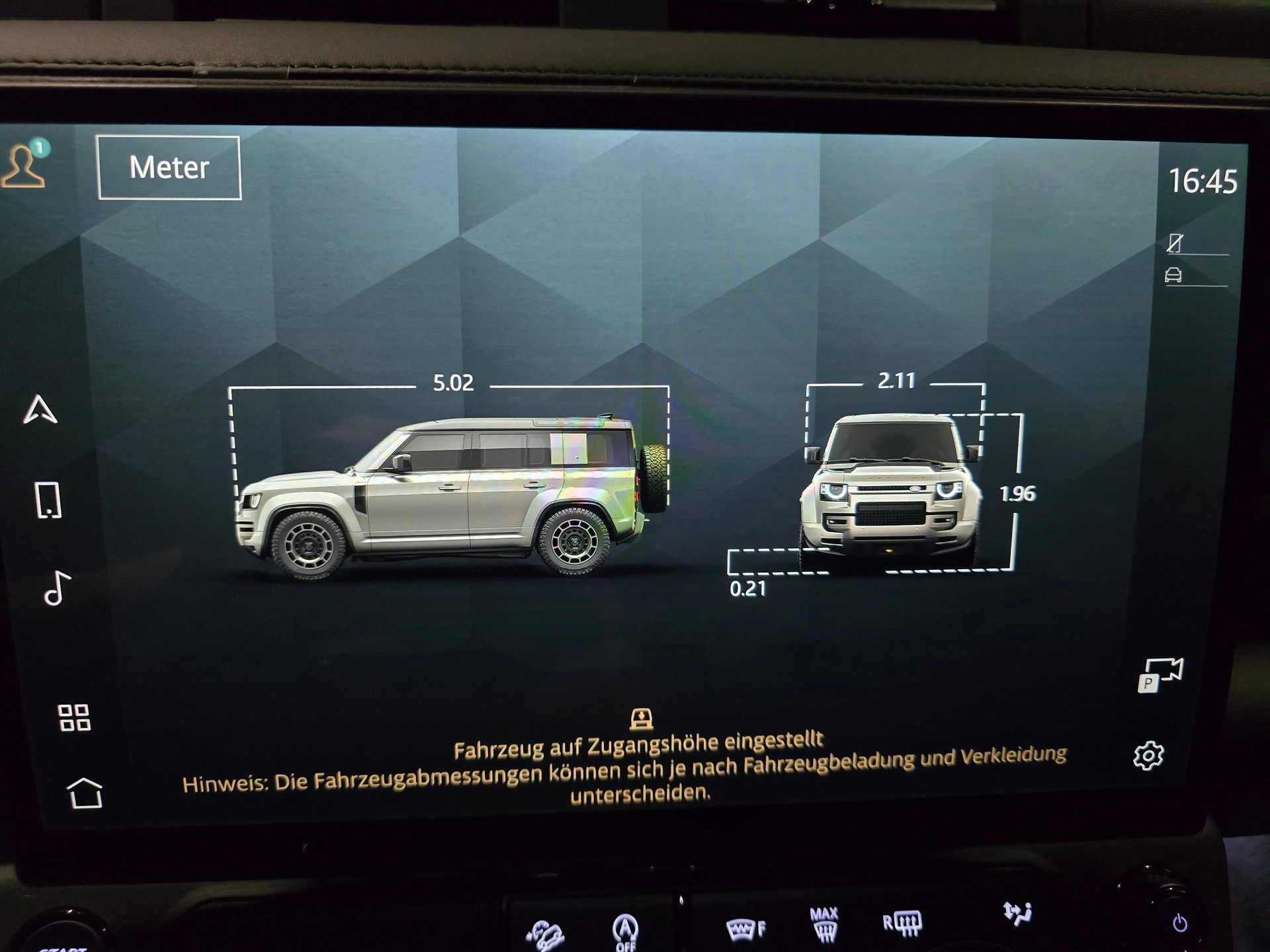 LAND ROVER Defender 110 4.4 V8 Octa Black-image-12