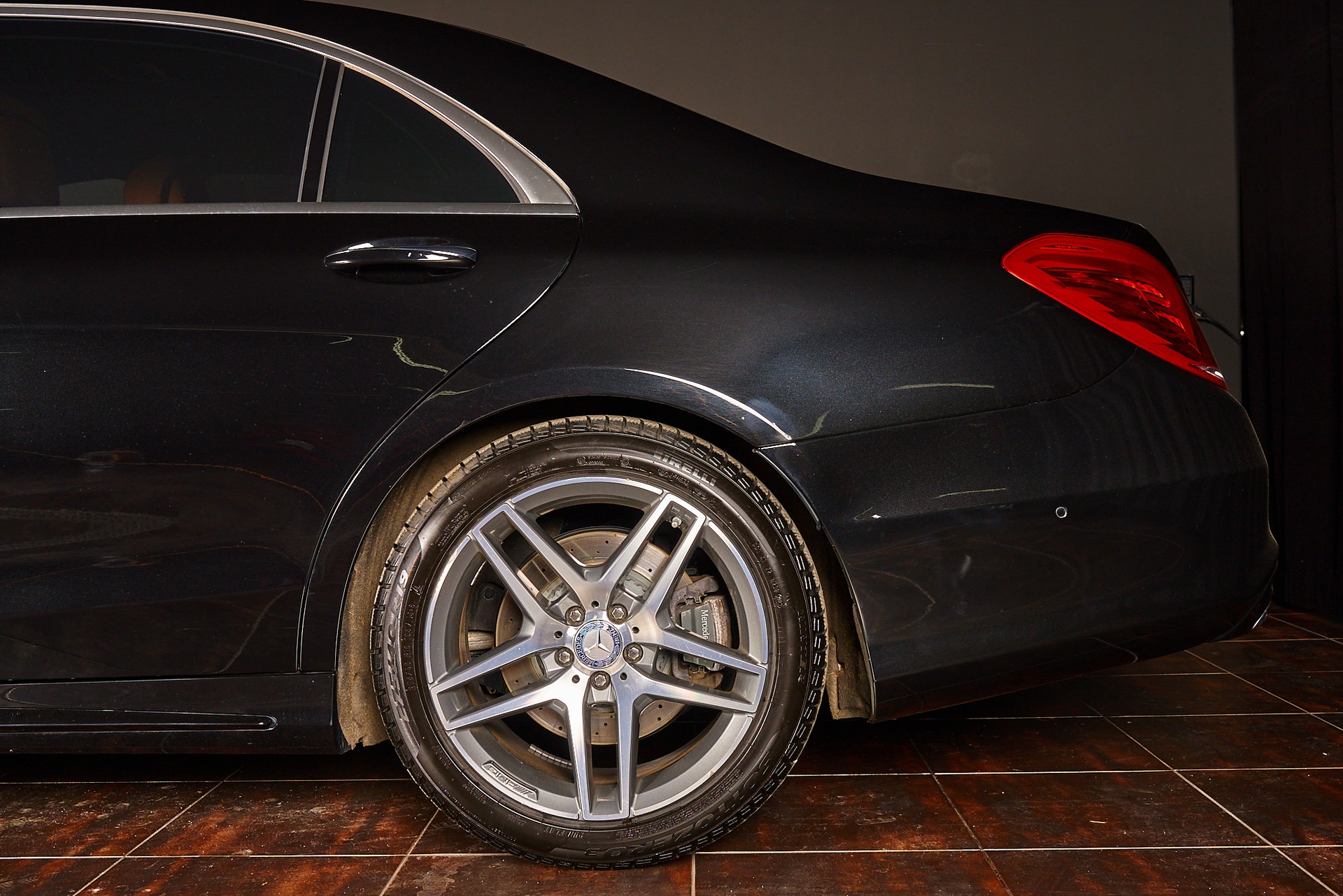 MERCEDES-BENZ S 350 d L 4Matic 9G-Tronic-showroom-element-3