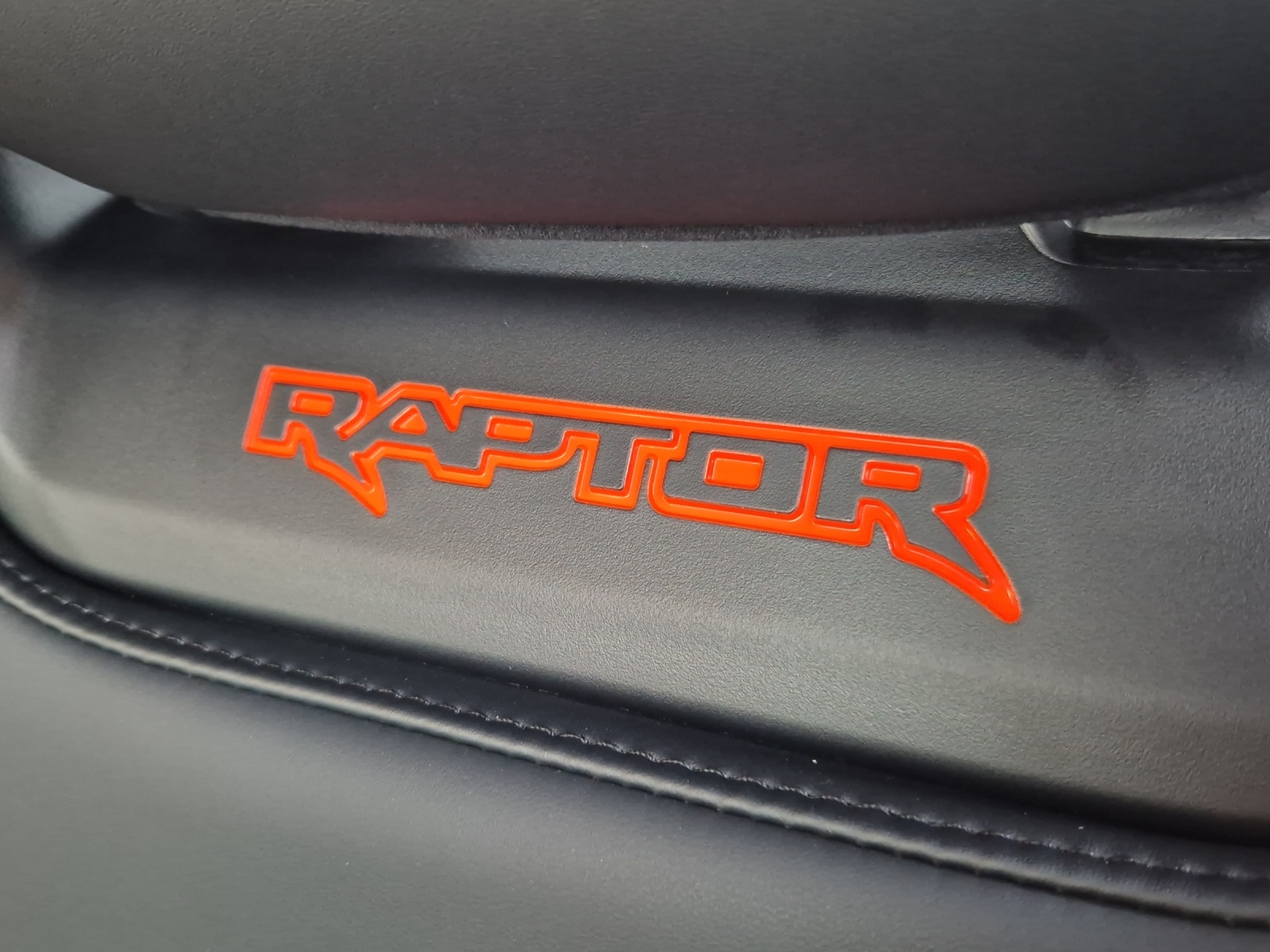 FORD Ranger DKab. 3.0 EcoBoost Raptor-image-21