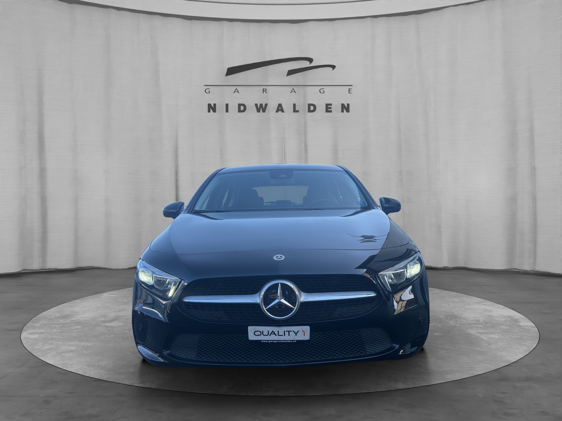 MERCEDES-BENZ A 200 4Matic Progressive 8G-DCT-image-1