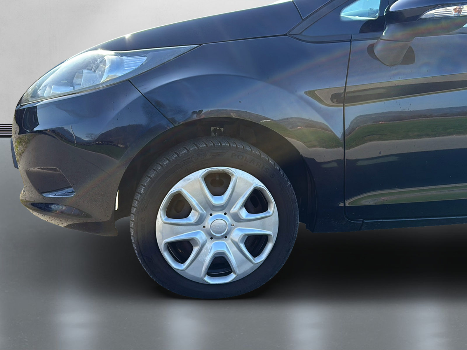 FORD Fiesta 1.25 16V Titanium-showroom-element-1