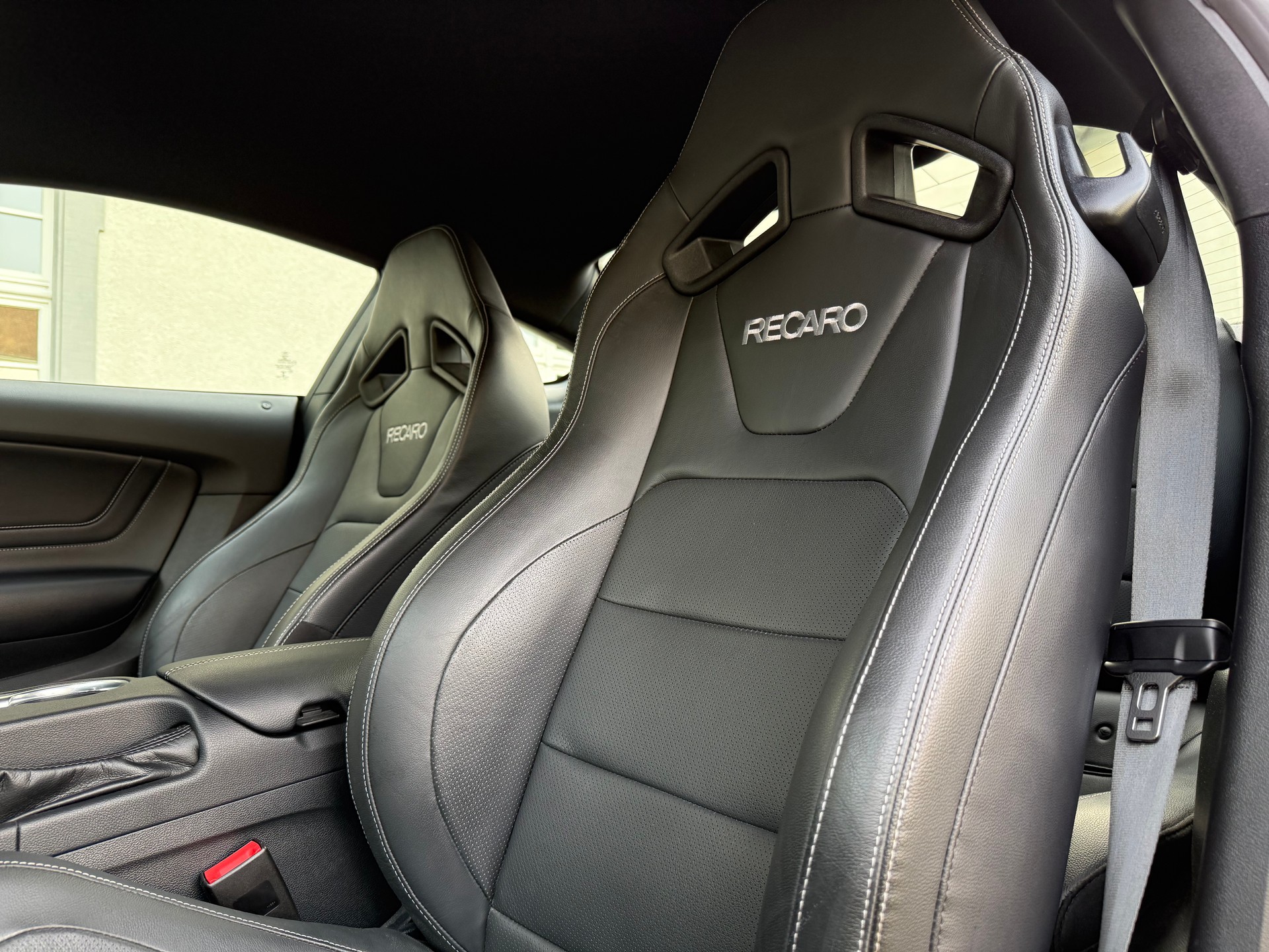 FORD Mustang Fastback 5.0 V8 Mach 1 Handschaltung-image-13