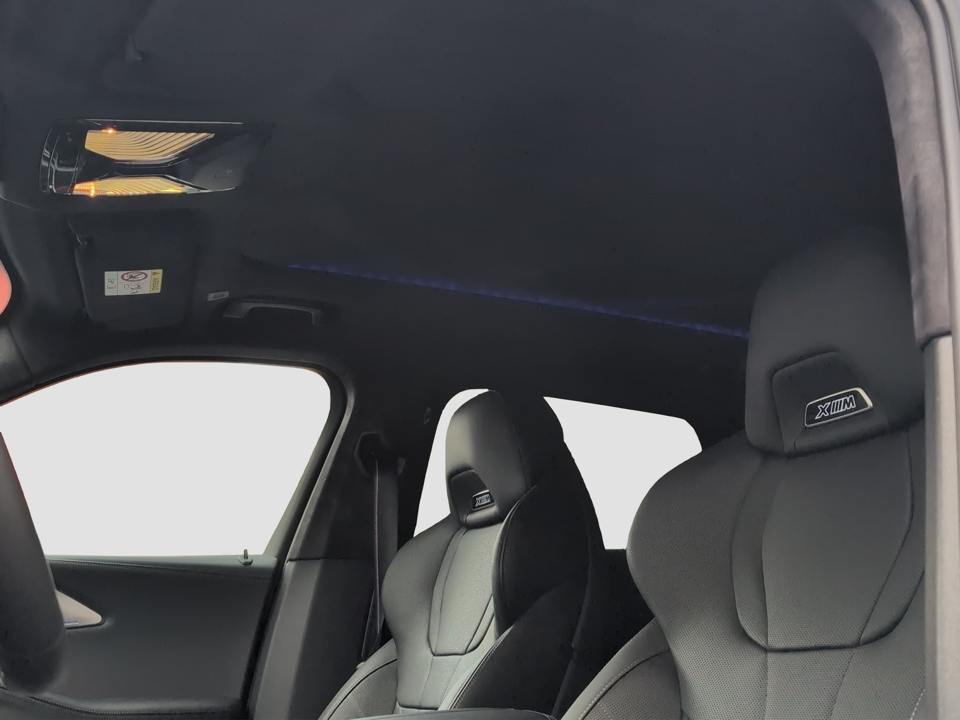 BMW XM xDrive 50e PHEV Steptronic-image-9