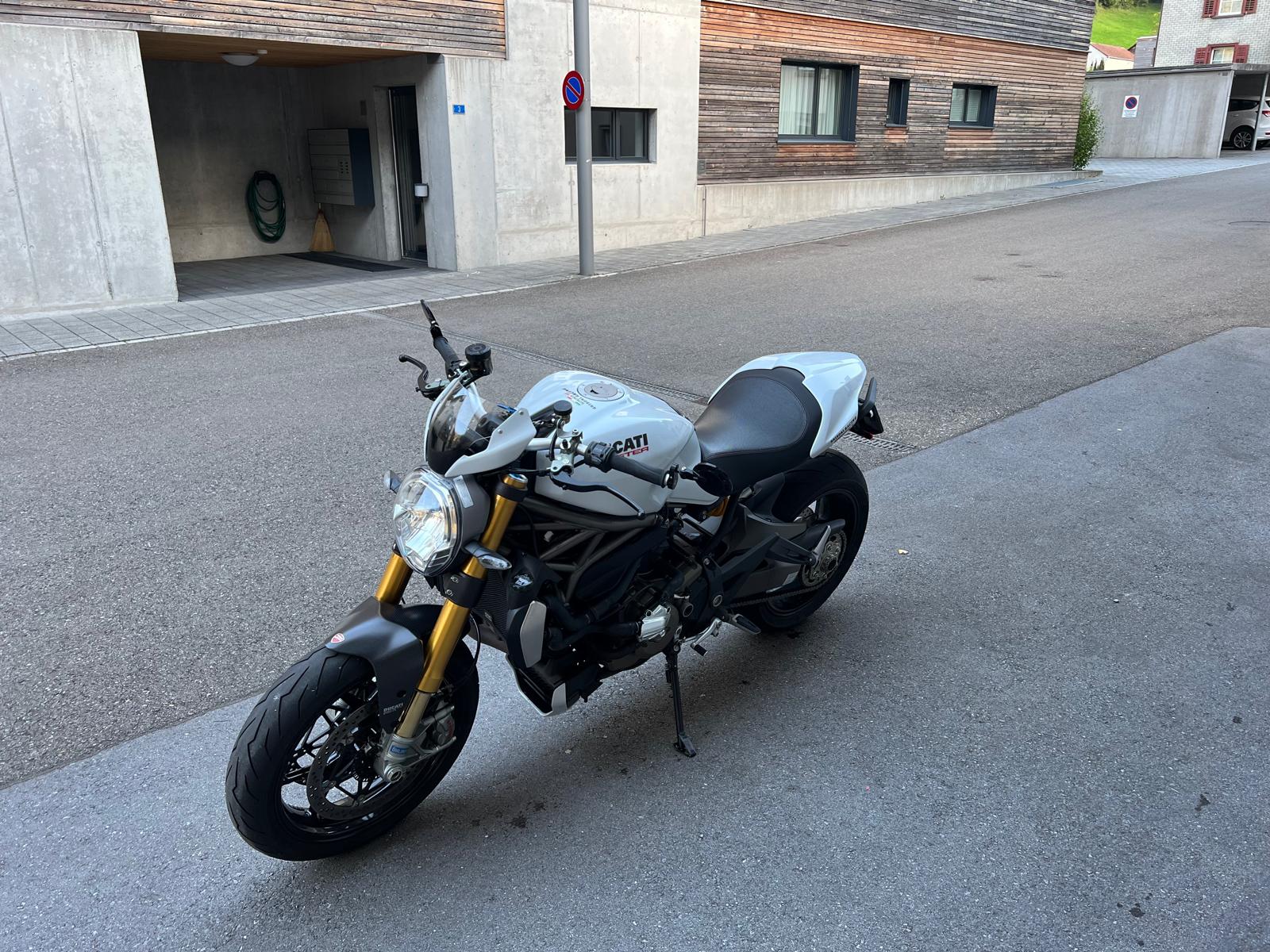 DUCATI Monster 1200 S ABS-image-4