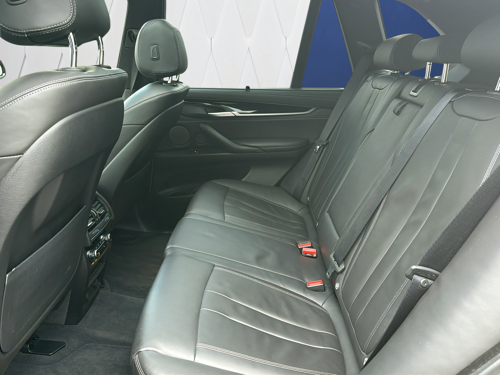 BMW X5M Steptronic-image-12