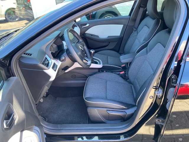 RENAULT Clio 1.3 Techno-image-8