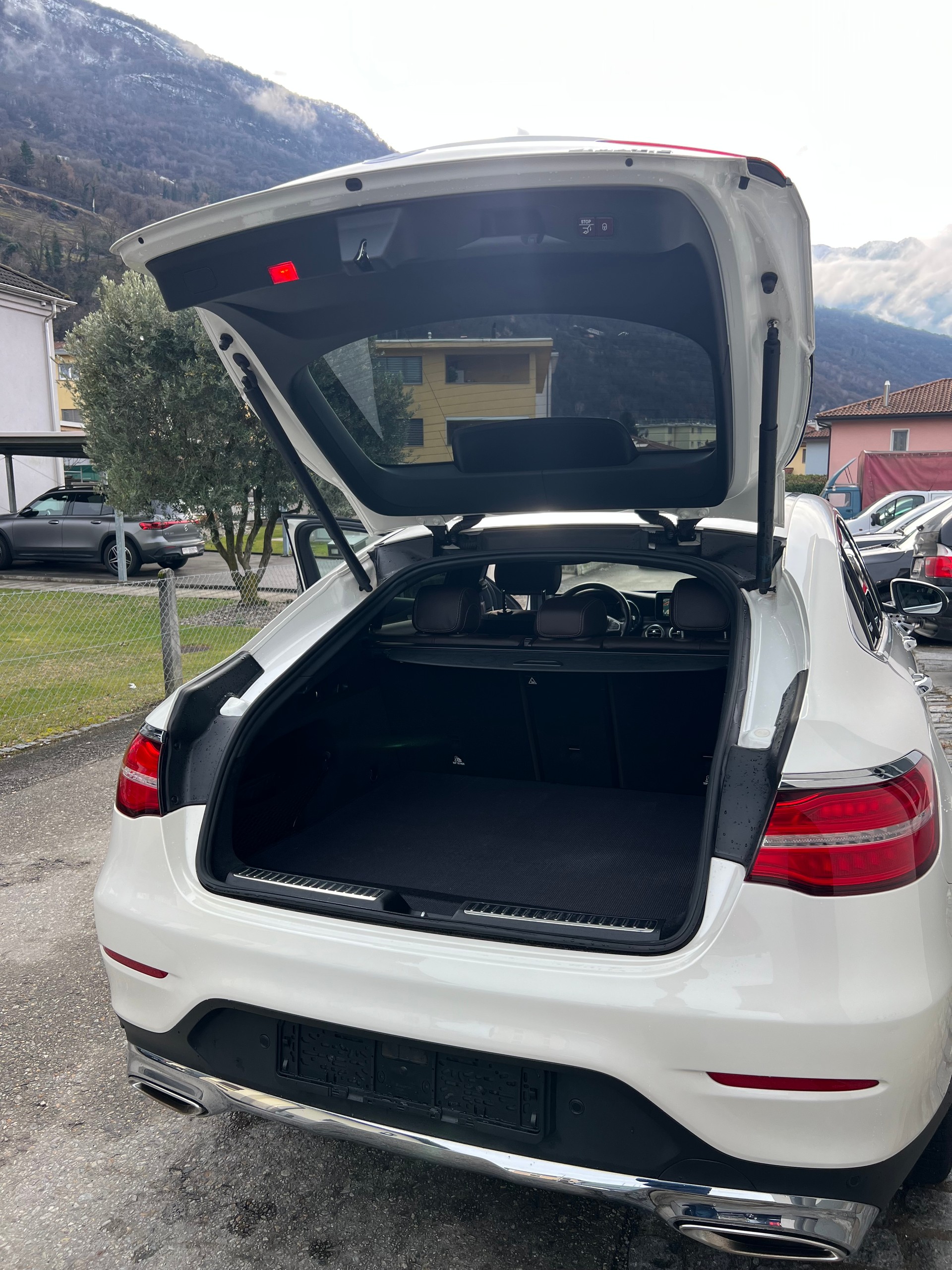 MERCEDES-BENZ GLC Coupé 250 Exclusive 4Matic 9G-Tronic-image-15