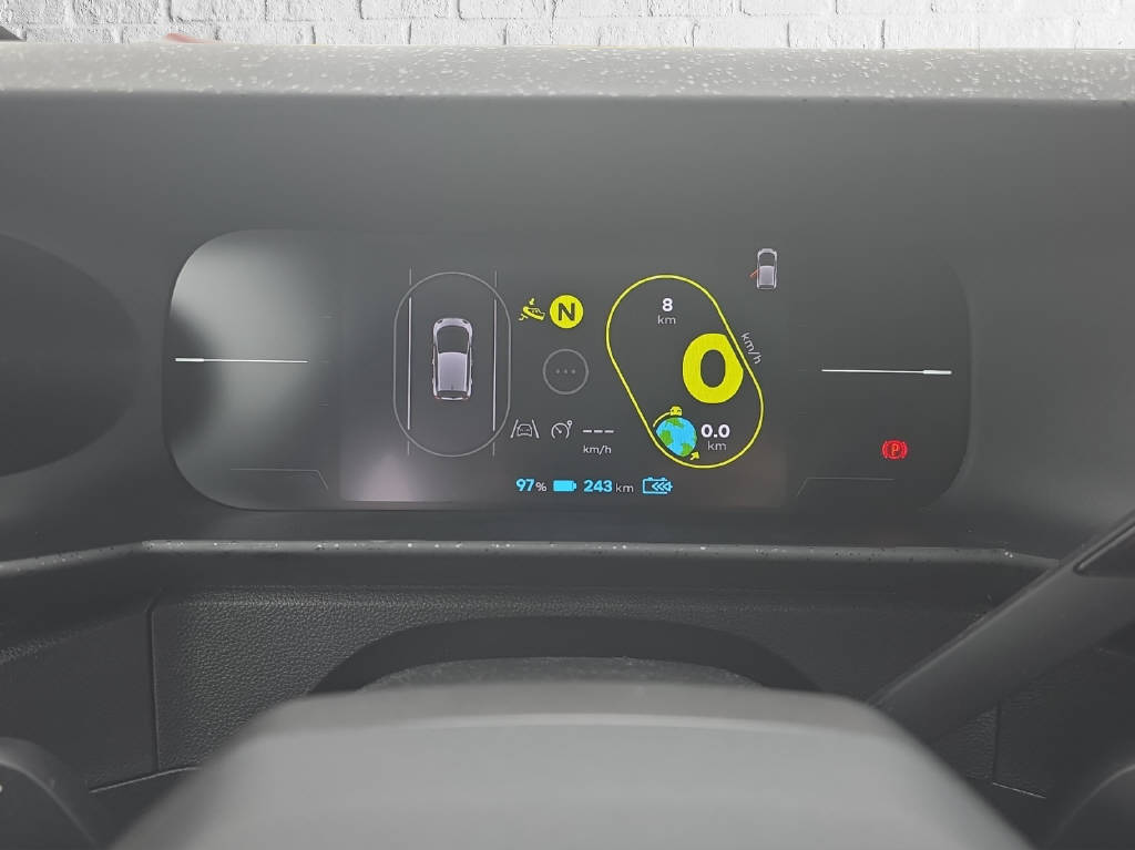 RENAULT Twingo E-Tech Urban Range techno-image-13