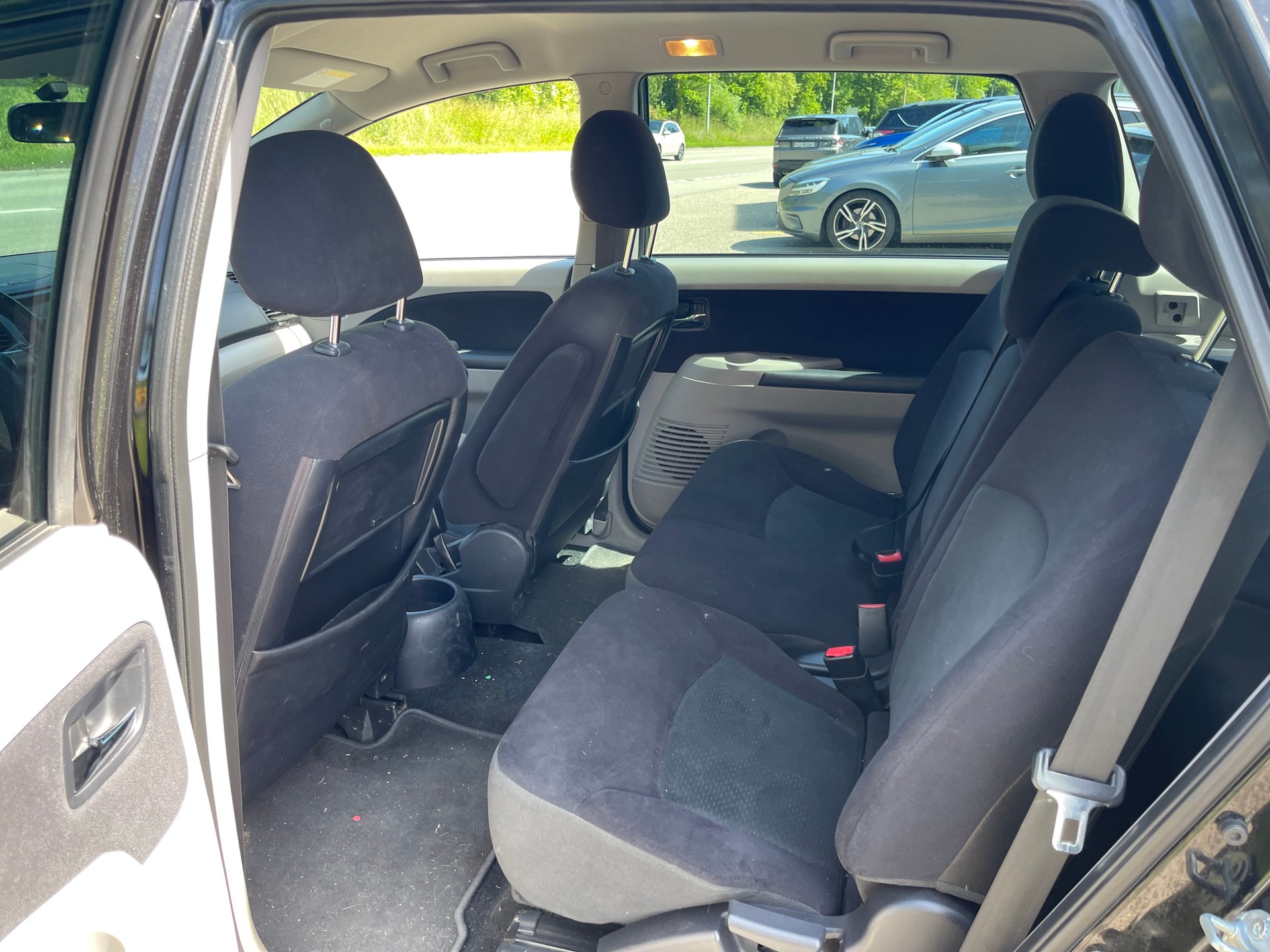 MITSUBISHI Grandis 2.0 16V DID Invite-image-8