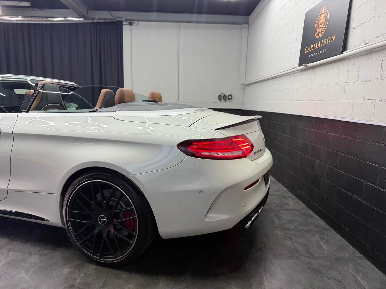 MERCEDES-BENZ C 63 S Cabriolet AMG Edition 1 Speedshift | 360° Kamera | Head-Up Display | OHNE OPF-showroom-element-3