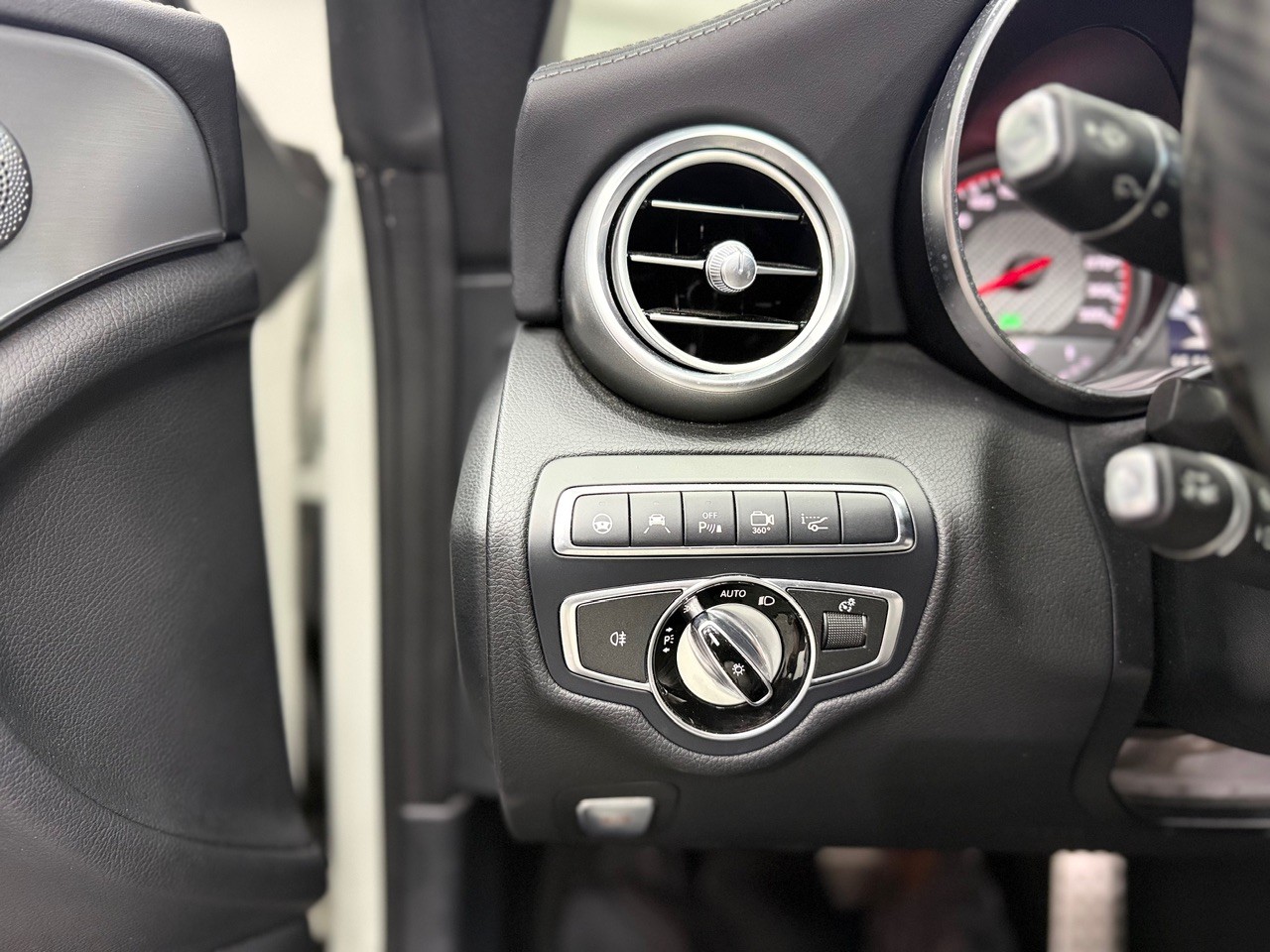 MERCEDES-BENZ C 63 S Cabriolet AMG Edition 1 Speedshift | 360° Kamera | Head-Up Display | OHNE OPF-image-21