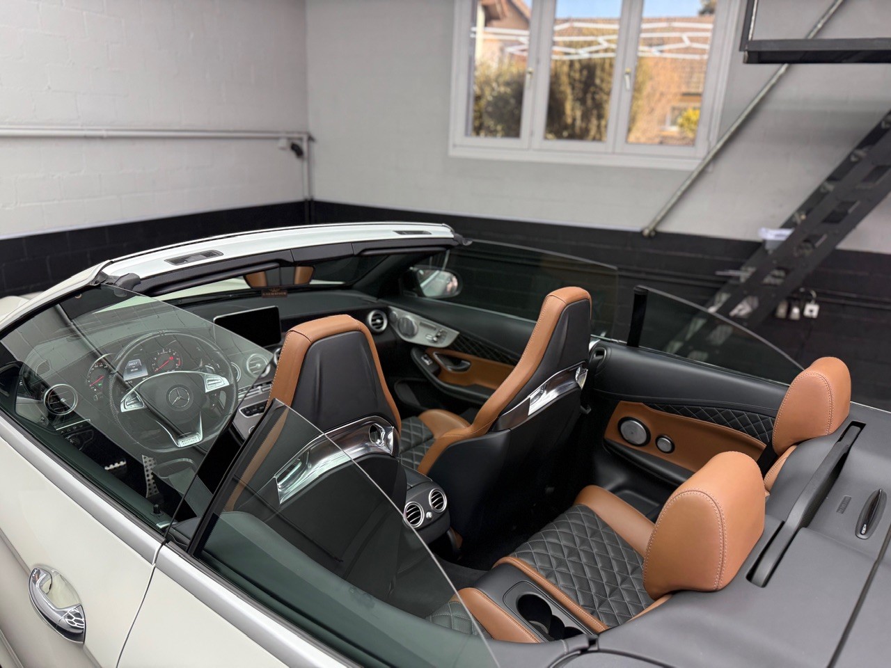 MERCEDES-BENZ C 63 S Cabriolet AMG Edition 1 Speedshift | 360° Kamera | Head-Up Display | OHNE OPF-image-11