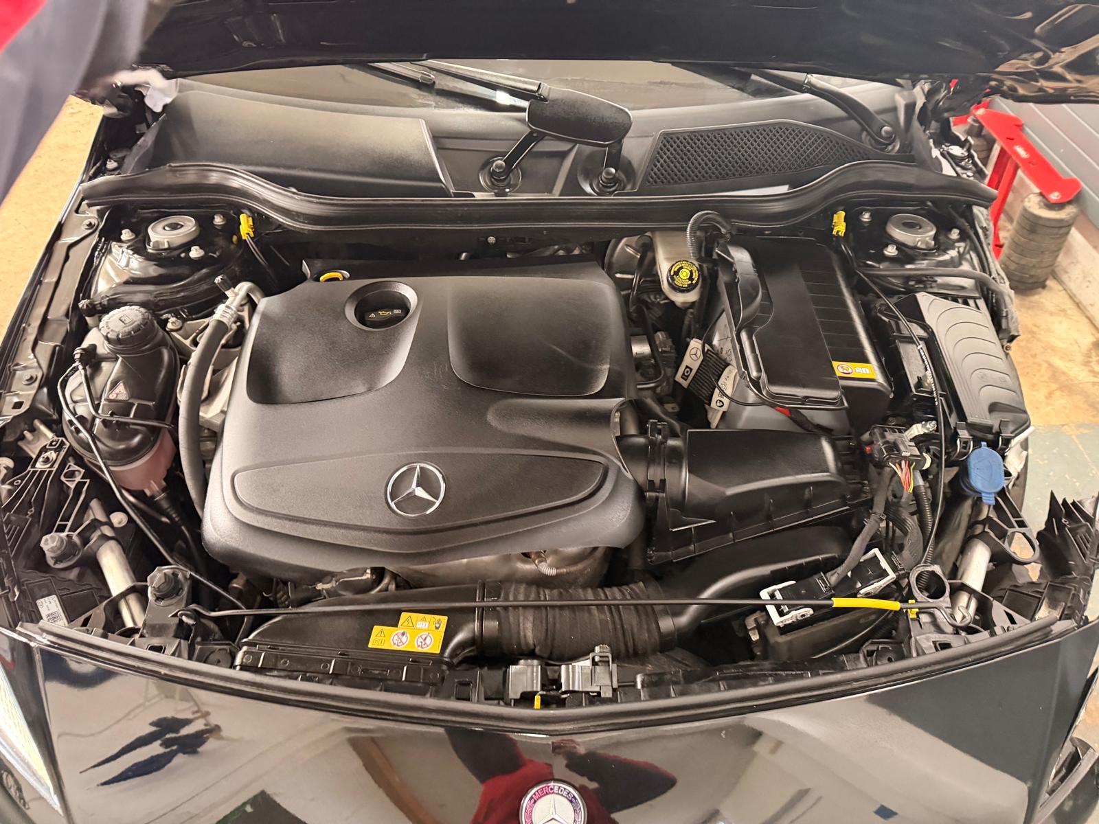 MERCEDES-BENZ A 250 Sport 4Matic 7G-DCT-image-8