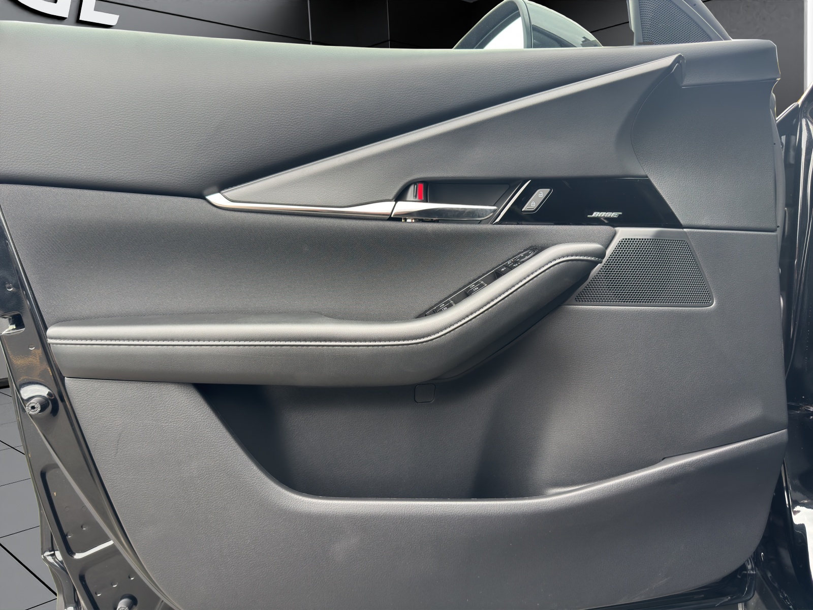 MAZDA CX-30 SKYACTIV-X 186 M Hybrid Exclusive Line AWD AT-image-11
