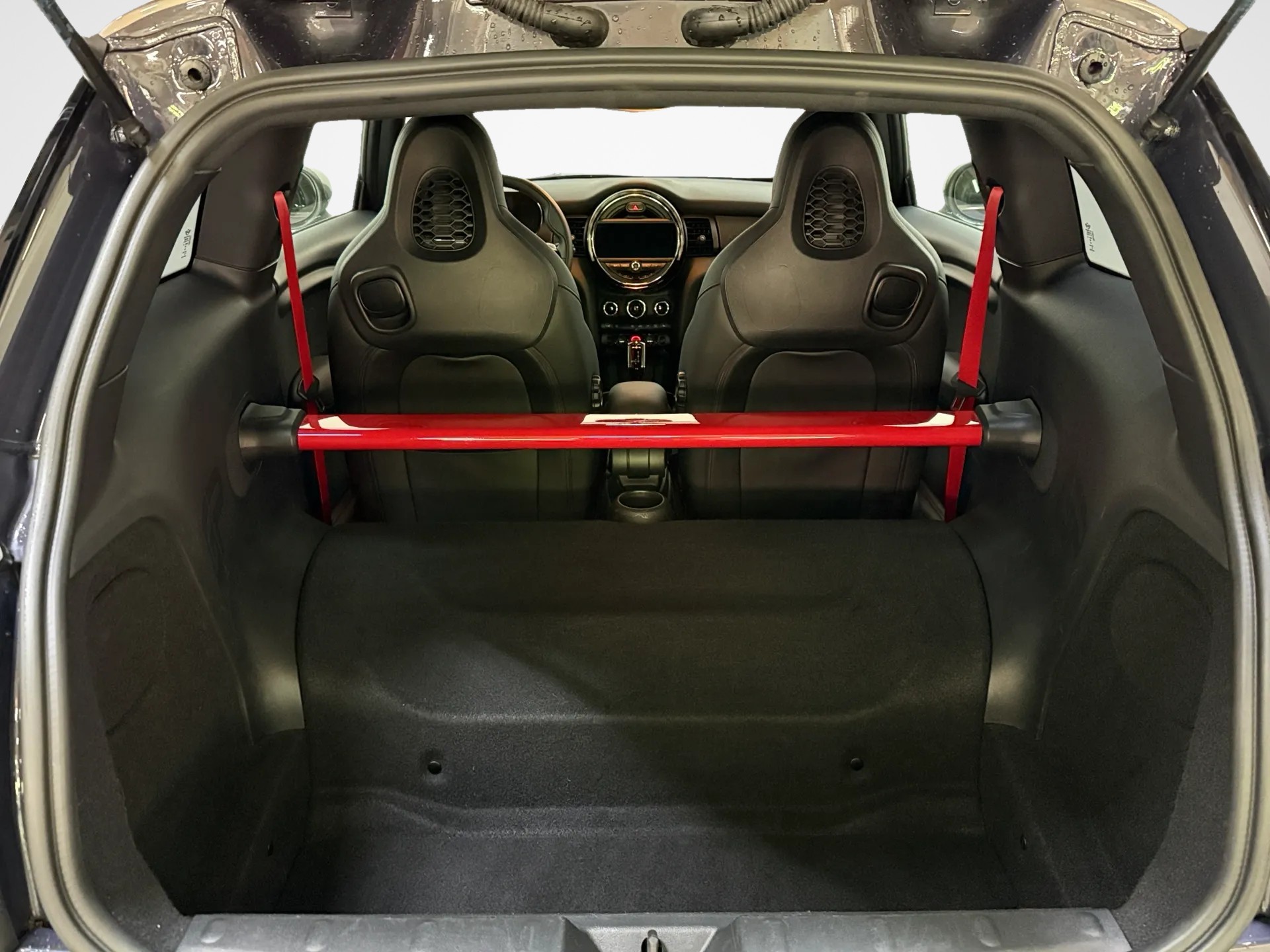 MINI Cooper John Cooper Works GP 3 Steptronic-image-9