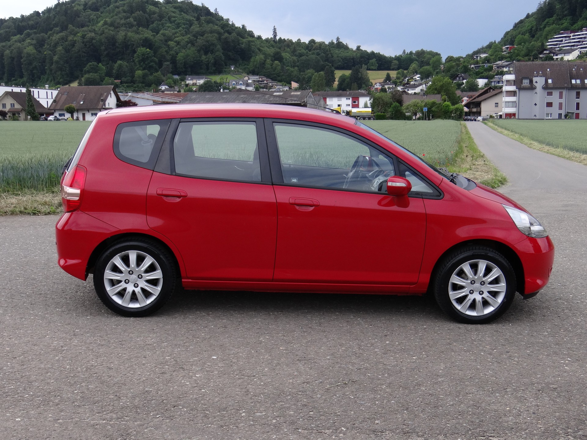 HONDA JAZZ-showroom-element-3