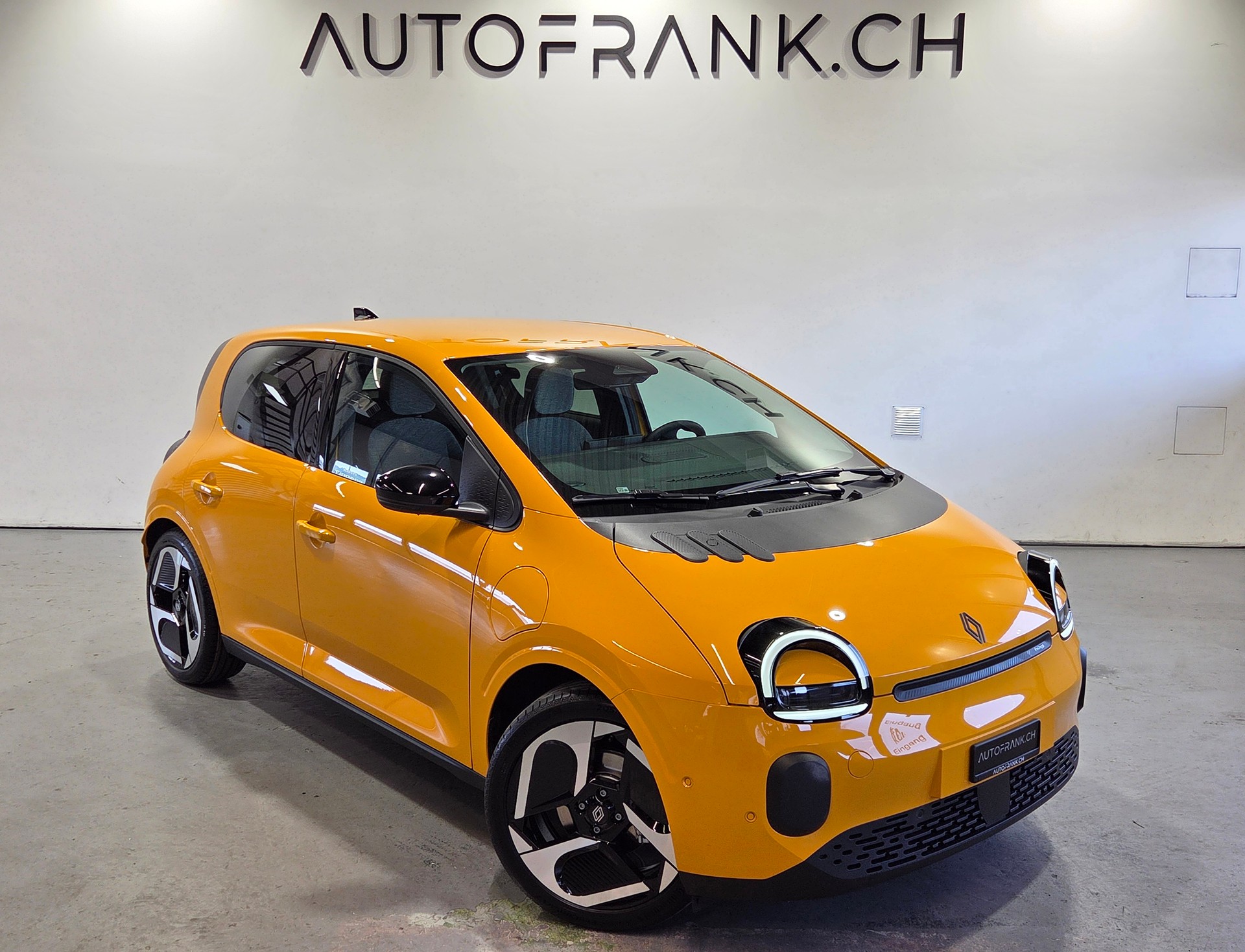 RENAULT Twingo E-Tech Urban Range techno-image-18