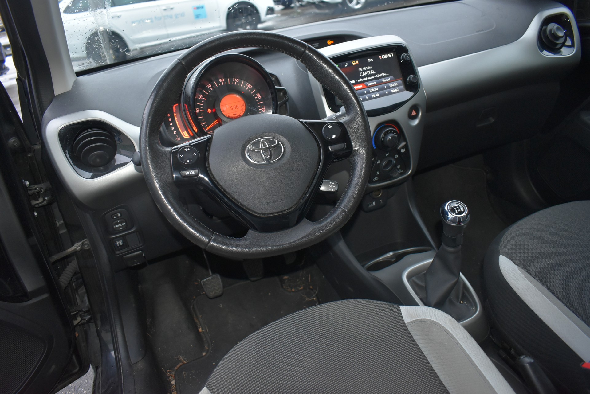 TOYOTA Aygo 1.2 VVT-i Trend-image-3