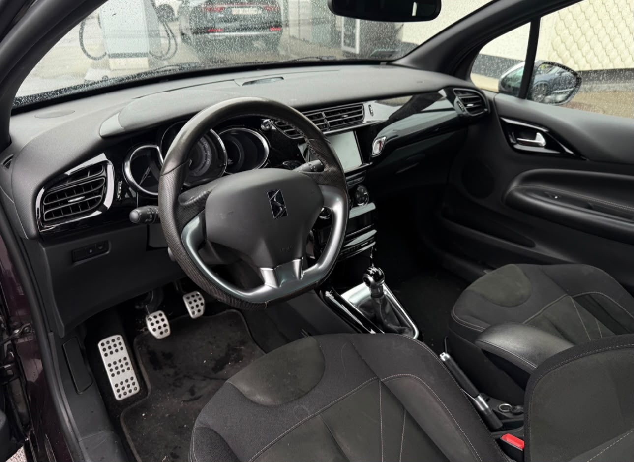 DS AUTOMOBILES DS 3 1.2 PureTech Sport Chic-image-4