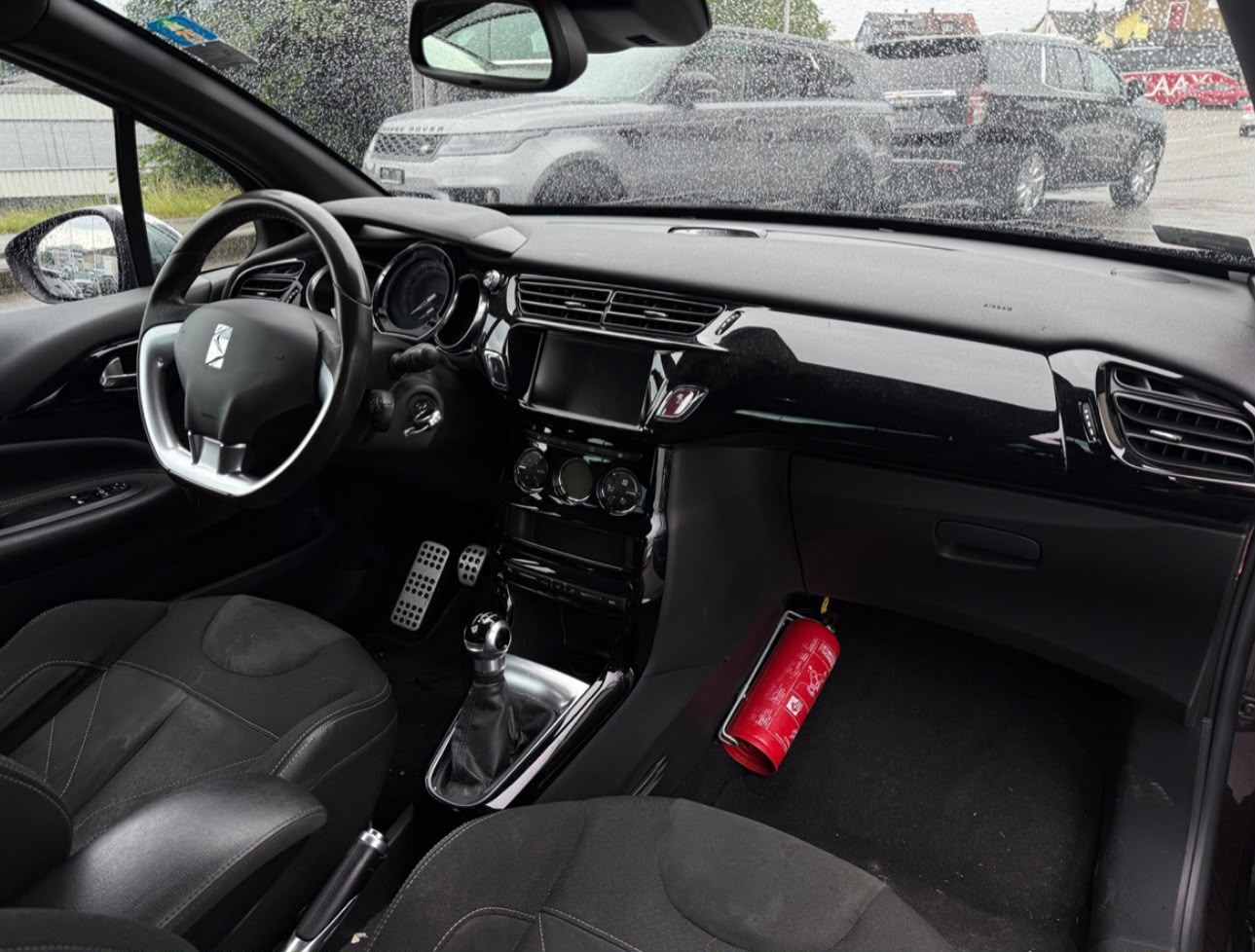 DS AUTOMOBILES DS 3 1.2 PureTech Sport Chic-image-3