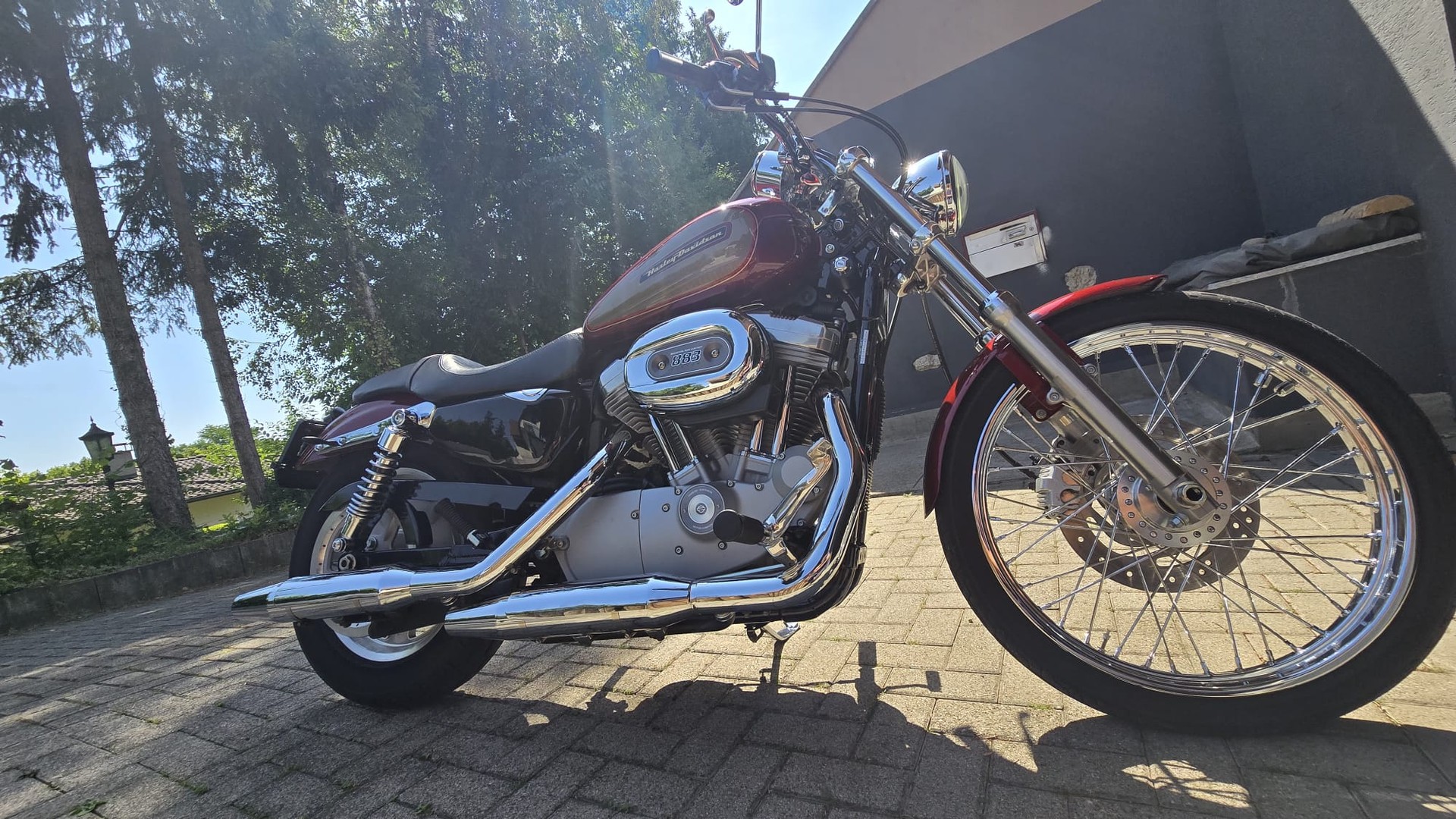 HARLEY-DAVIDSON XL 883 C Sportster Custom Injection (25kW)-image-2